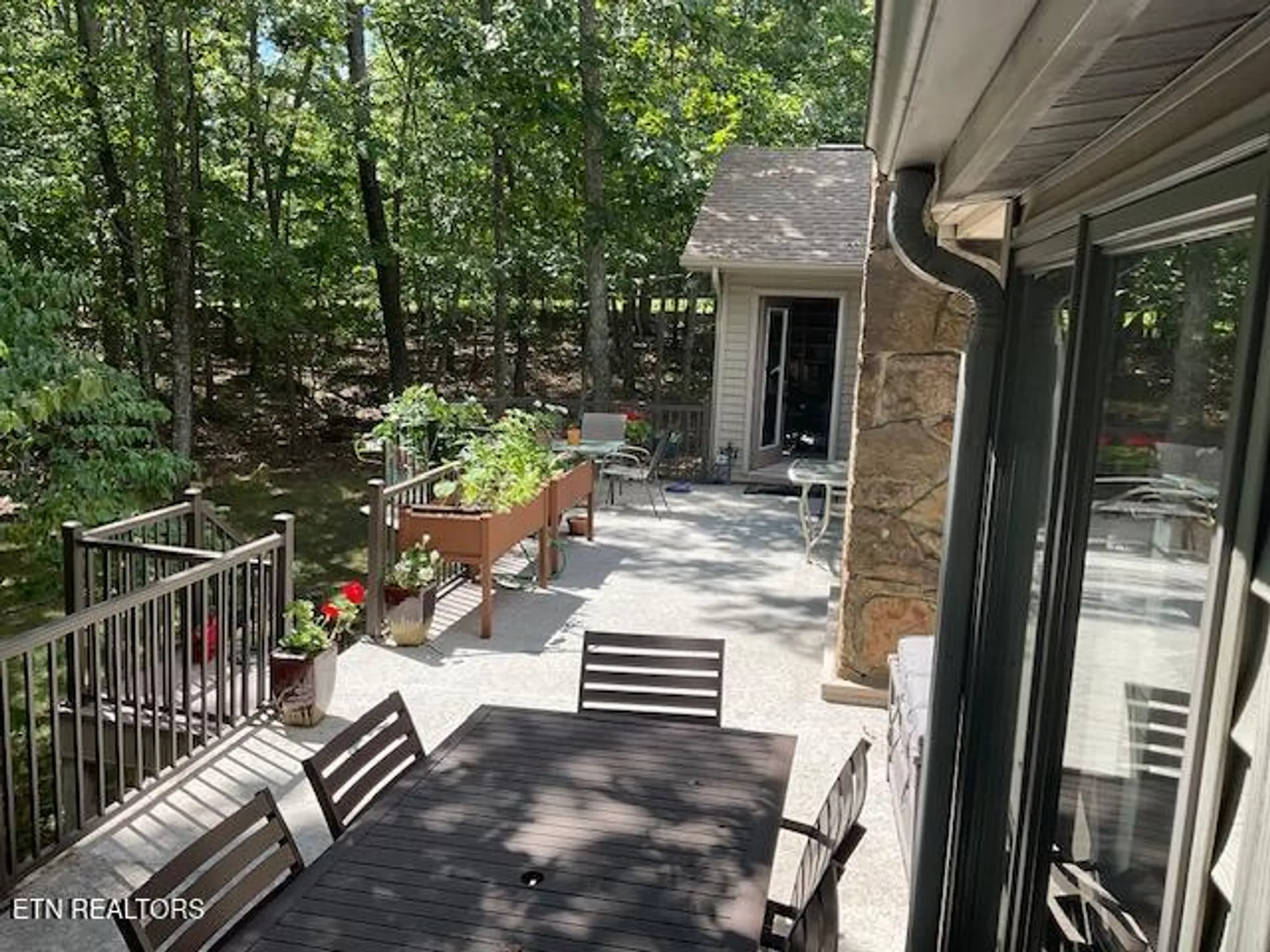 Property Slideshow image 41 of 51 | 128 cathedral dr, Crossville, TN, 38558