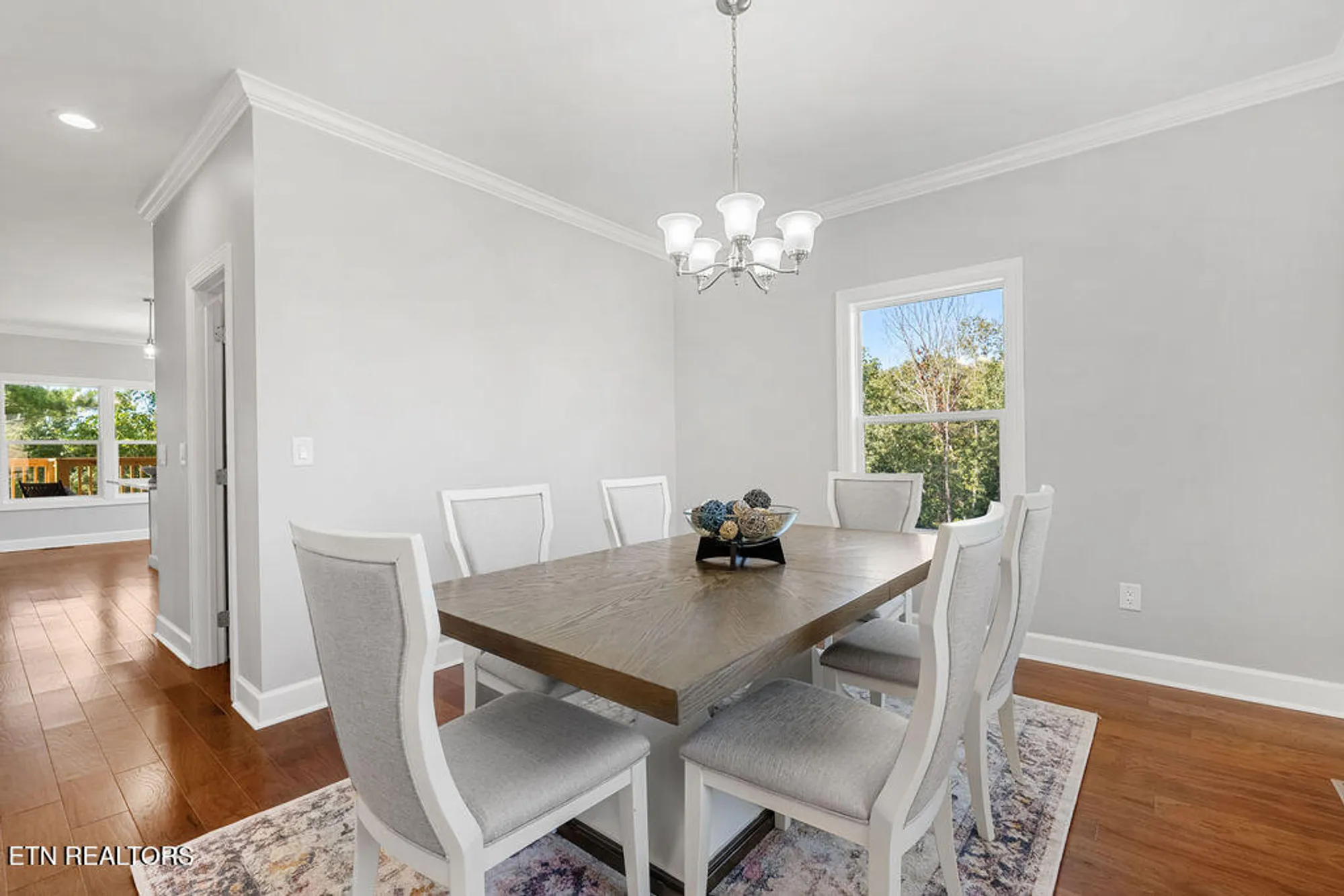 Property Slideshow image 8 of 48 | 168 amohi way, Loudon, TN, 37774