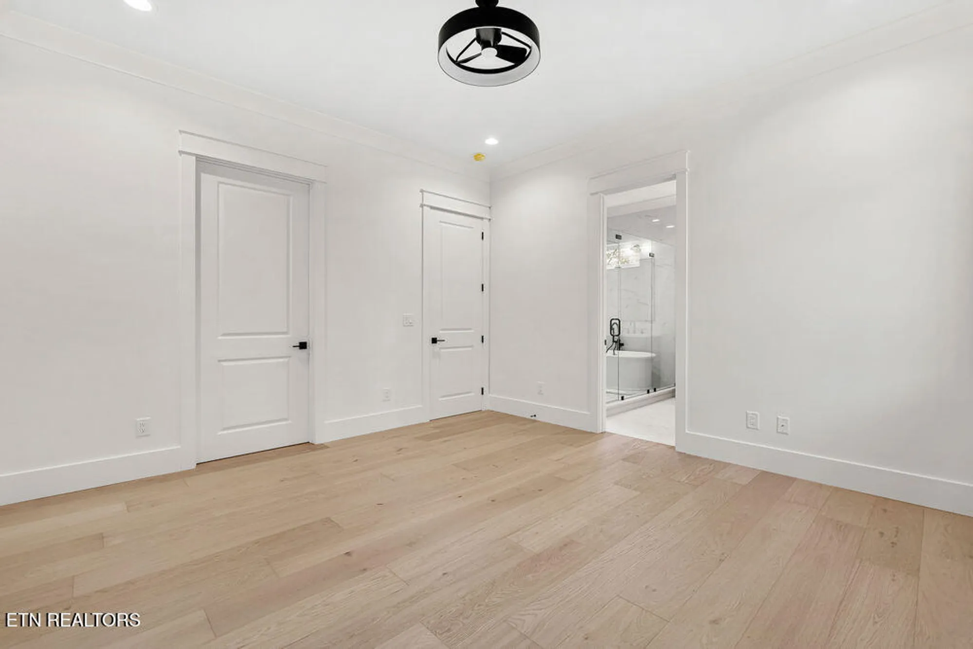 Property Slideshow image 18 of 29 | 147 gigi ln, Loudon, TN, 37774