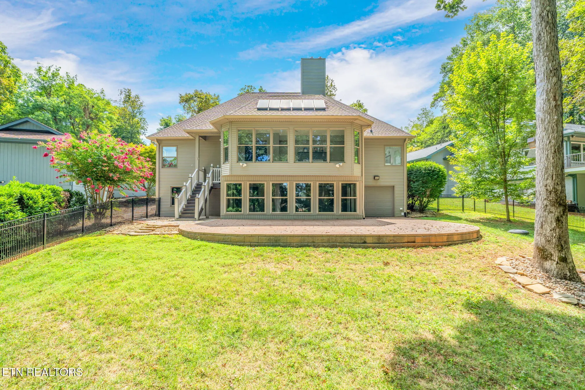 Property Slideshow image 49 of 59 | 141 inata cir, Loudon, TN, 37774