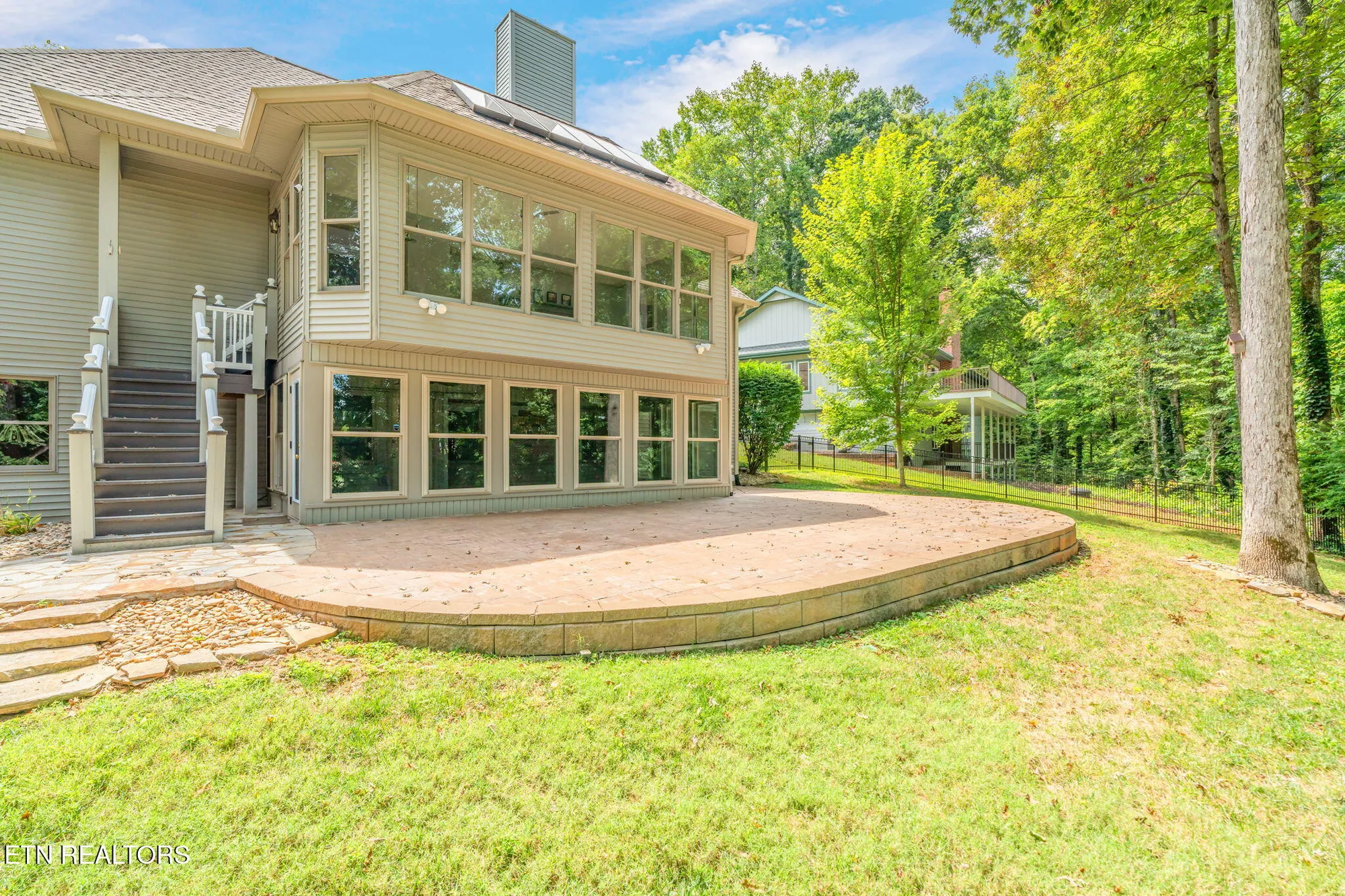 Property Slideshow image 52 of 59 | 141 inata cir, Loudon, TN, 37774