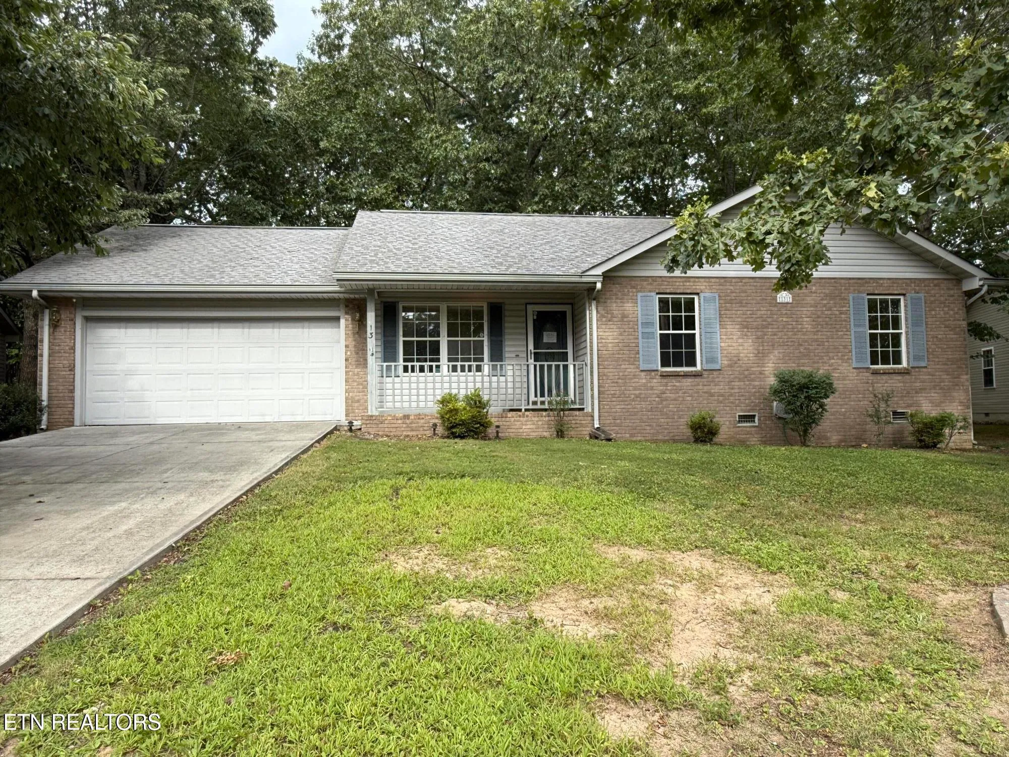 Property Slideshow image 1 of 25 | 131 cromwell ln, Crossville, TN, 38558