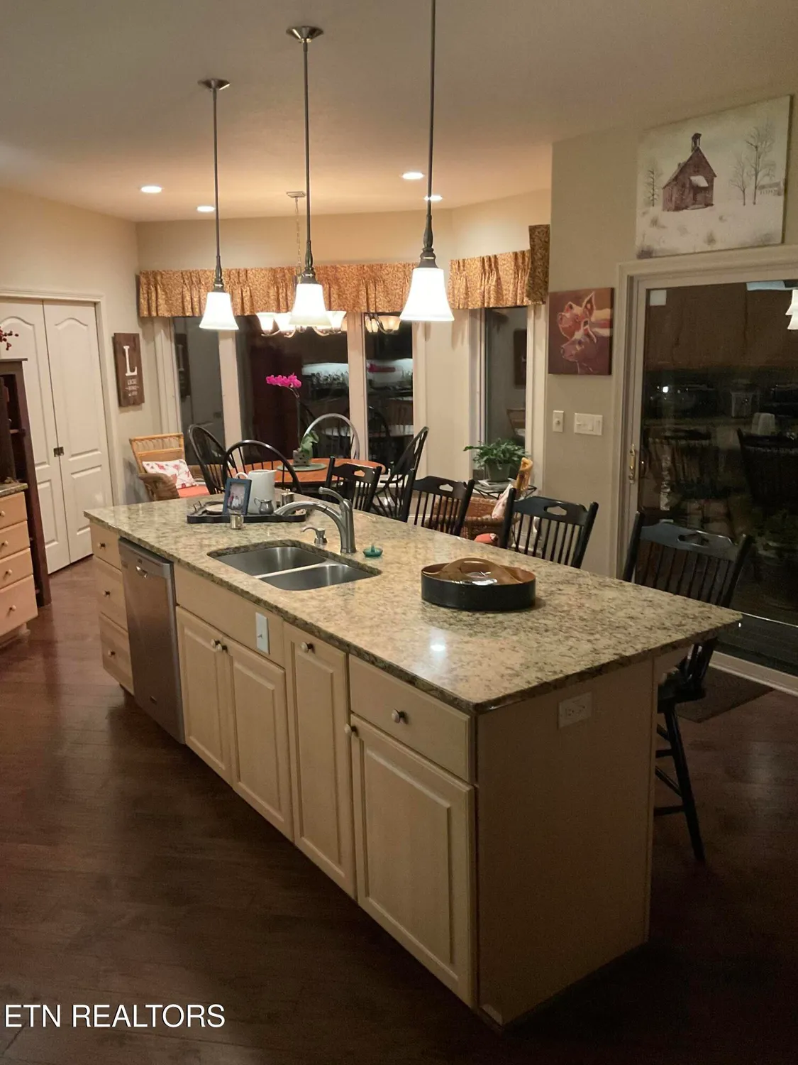 Property Slideshow image 20 of 59 | 150 mountain view dr, Crossville, TN, 38558