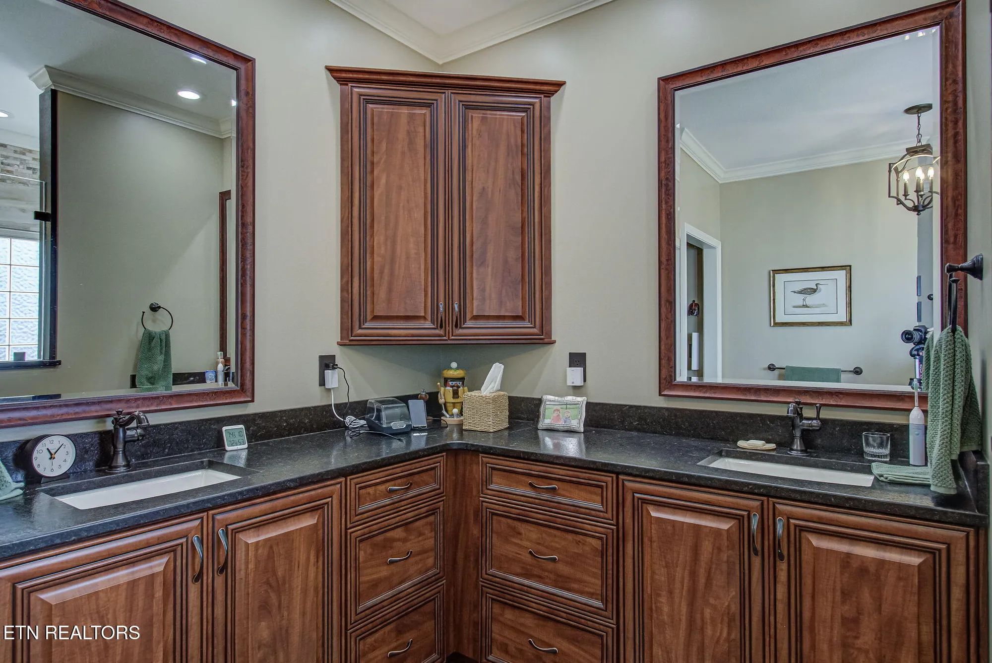 Property Slideshow image 27 of 59 | 125 santee way, Loudon, TN, 37774