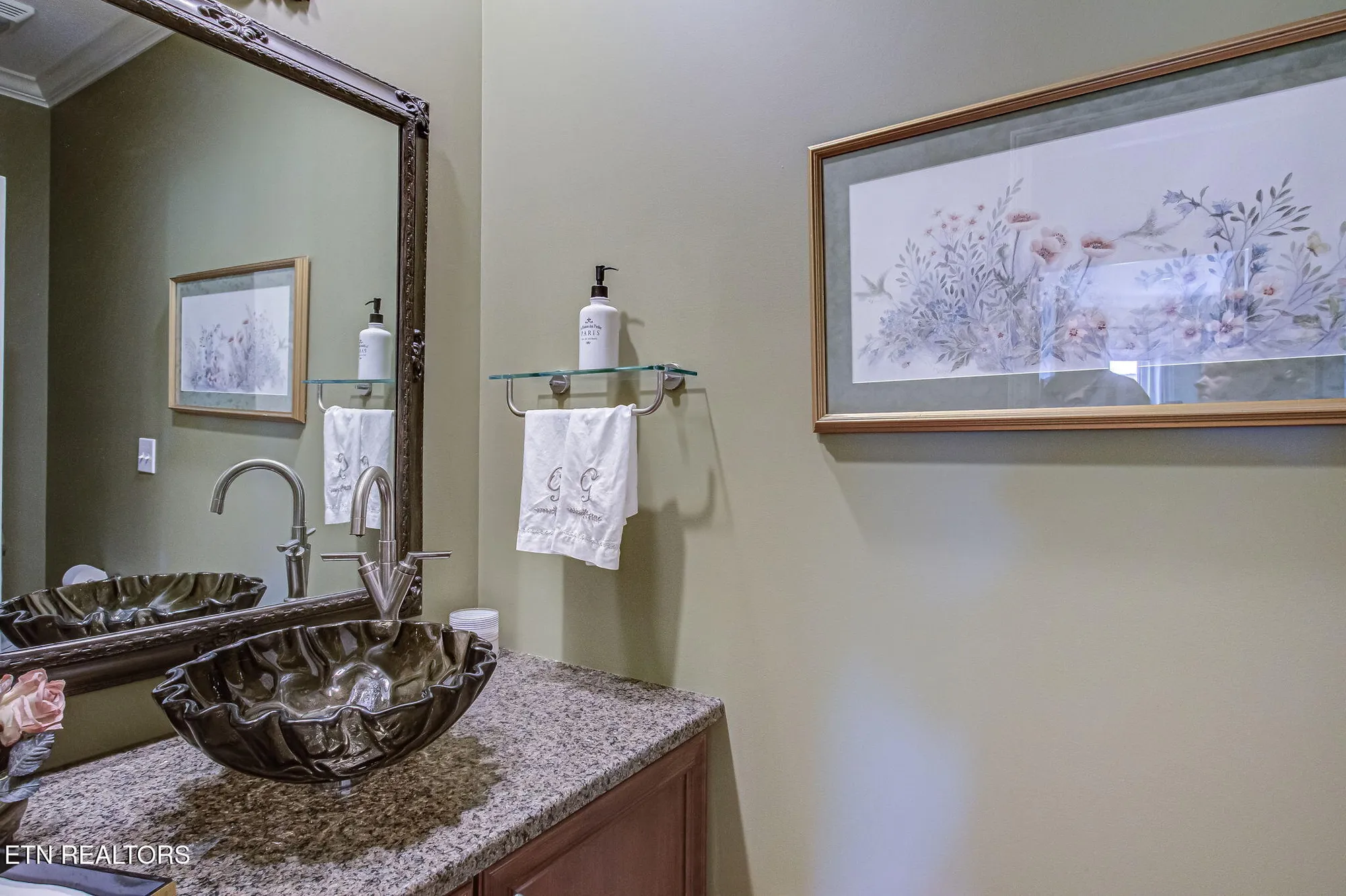 Property Slideshow image 48 of 59 | 125 santee way, Loudon, TN, 37774