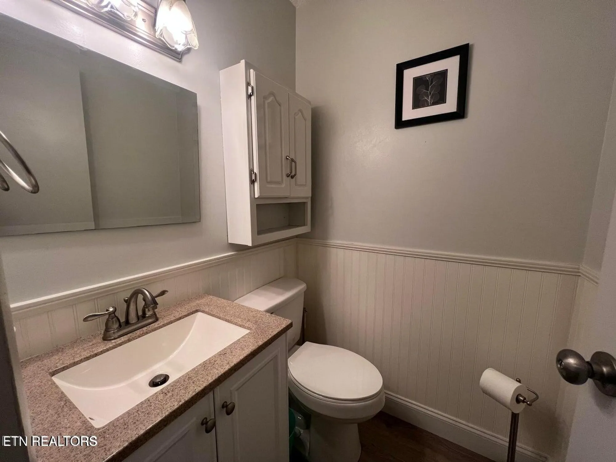 Property Slideshow image 17 of 33 | 6 lakeshore ct 105, Crossville, TN, 38558