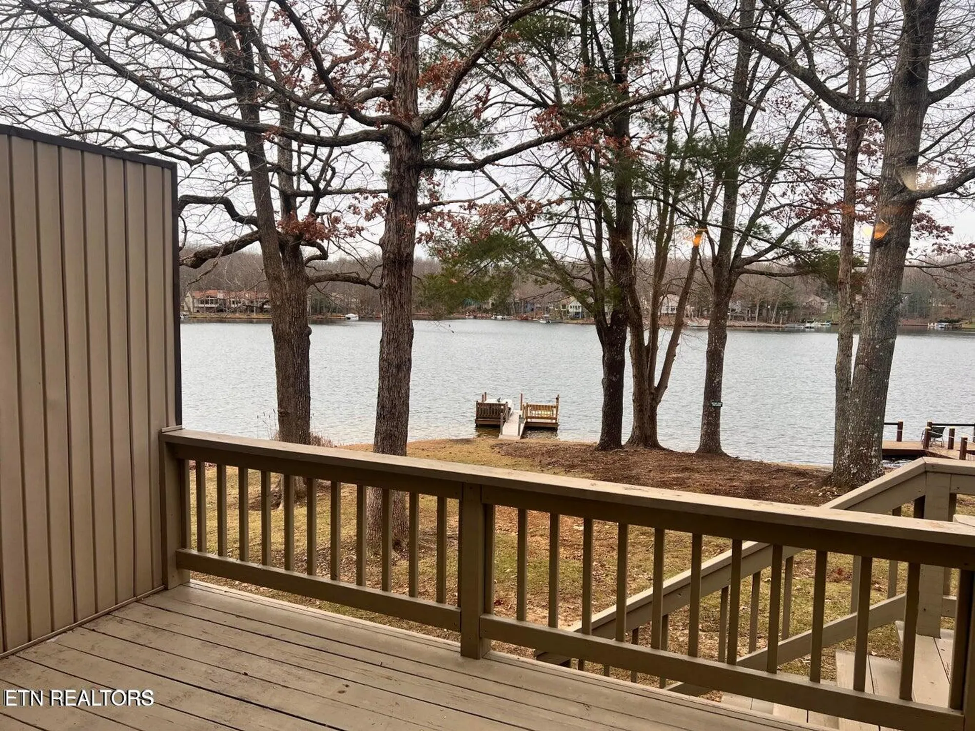Property Slideshow image 21 of 33 | 6 lakeshore ct 105, Crossville, TN, 38558