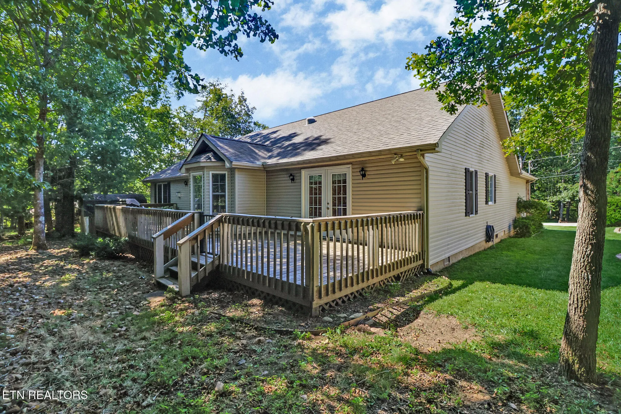 Property Slideshow image 36 of 38 | 157 cromwell ln, Crossville, TN, 38558