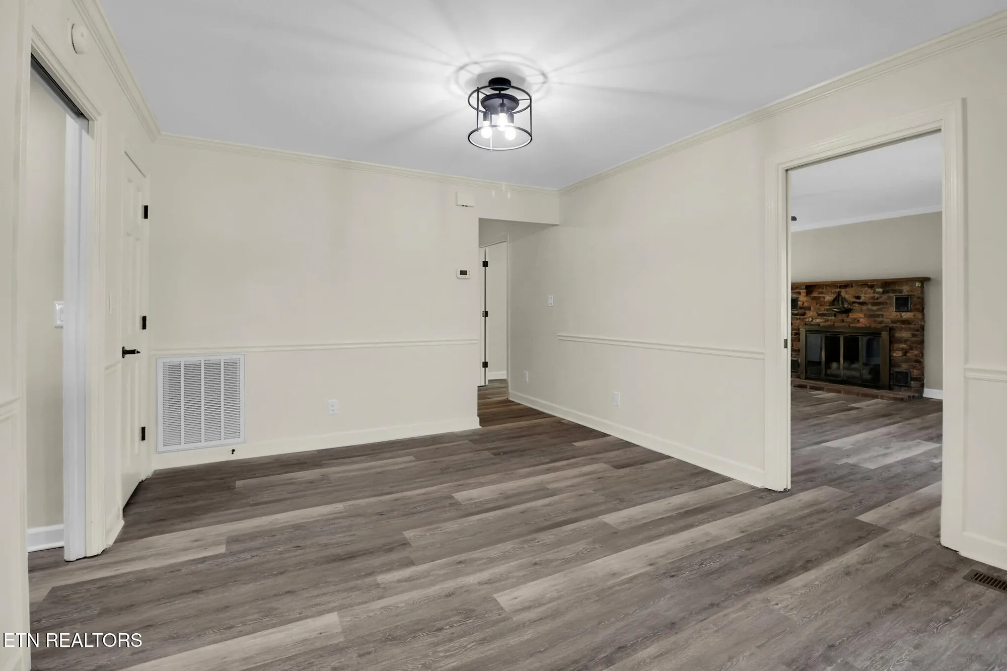 Property Slideshow image 9 of 42 | 155 dovenshire dr, Crossville, TN, 38558