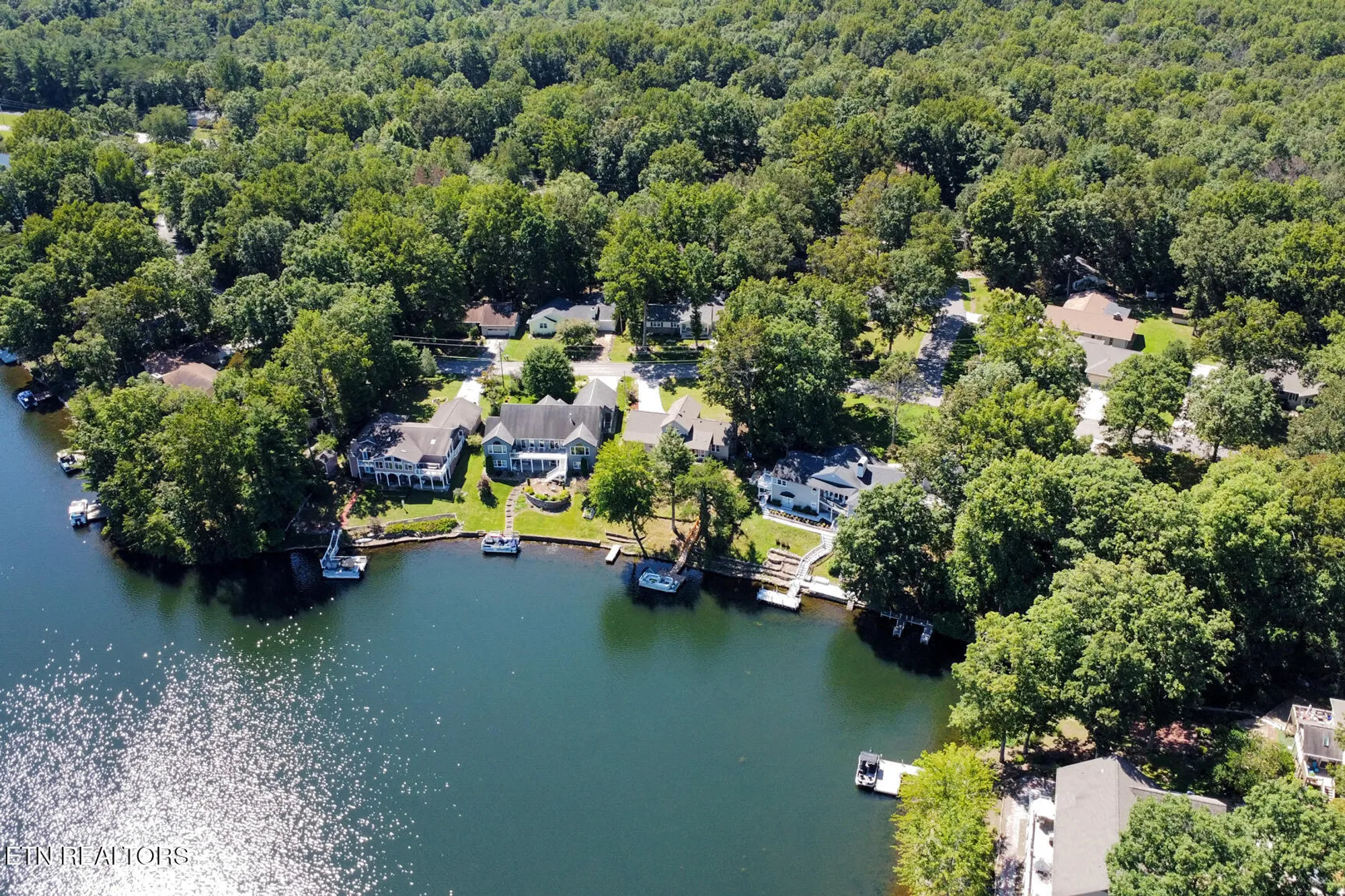 Property Slideshow image 41 of 42 | 155 dovenshire dr, Crossville, TN, 38558