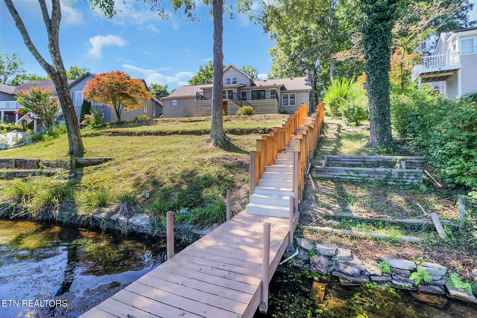 Property Slideshow image 37 of 42 | 155 dovenshire dr, Crossville, TN, 38558