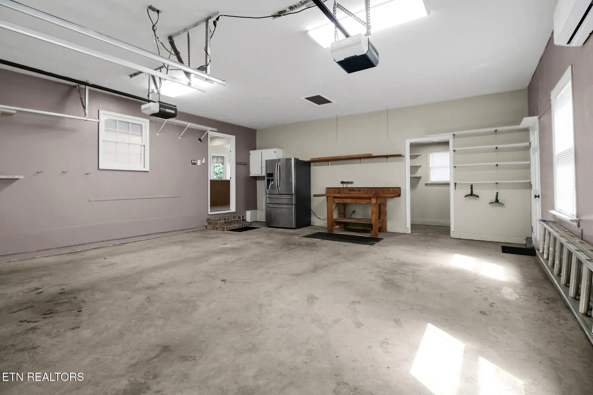 Property Slideshow image 29 of 42 | 155 dovenshire dr, Crossville, TN, 38558