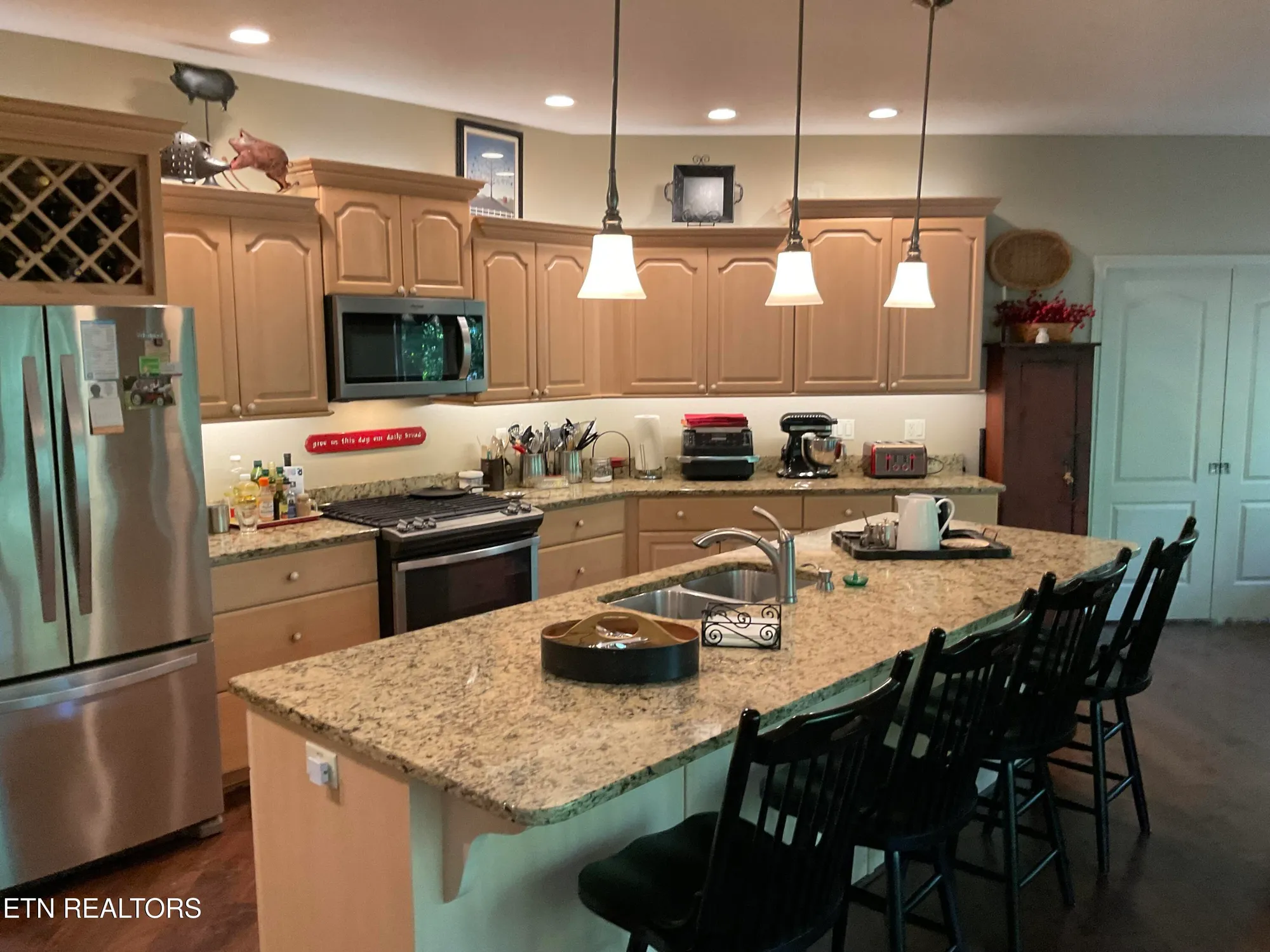 Property Slideshow image 16 of 59 | 150 mountain view dr, Crossville, TN, 38558