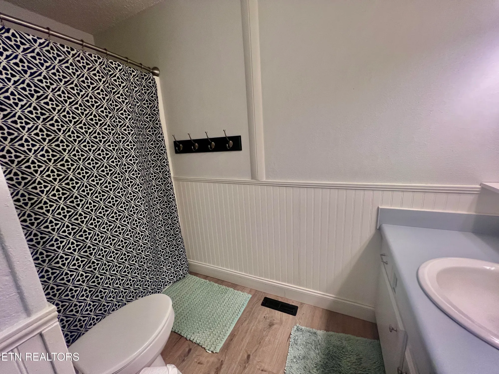 Property Slideshow image 32 of 33 | 6 lakeshore ct 105, Crossville, TN, 38558