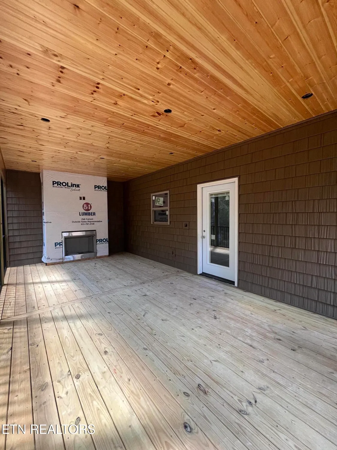 Property Slideshow image 11 of 36 | 382 st george dr, Crossville, TN, 38571