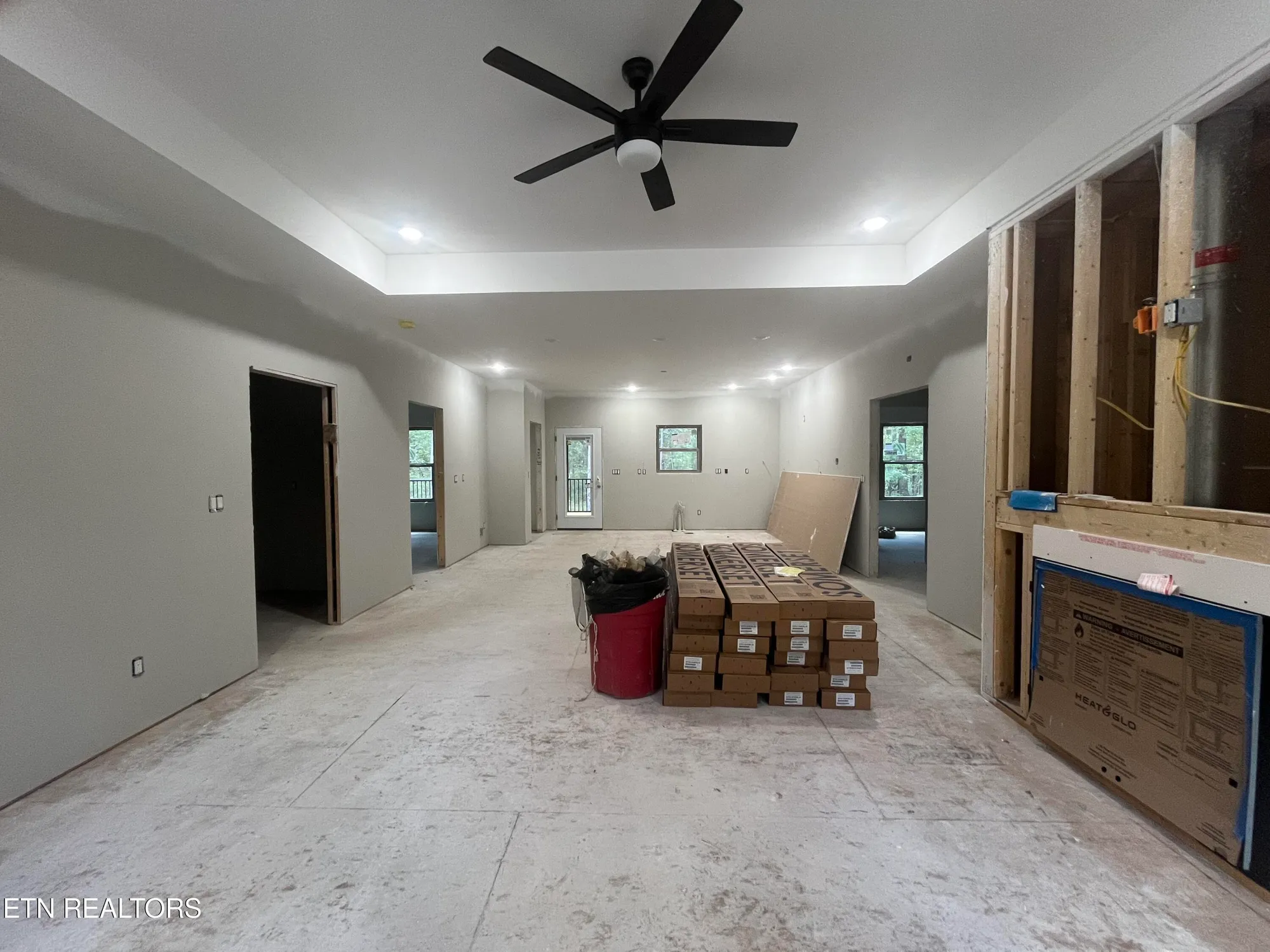 Property Slideshow image 17 of 36 | 382 st george dr, Crossville, TN, 38571