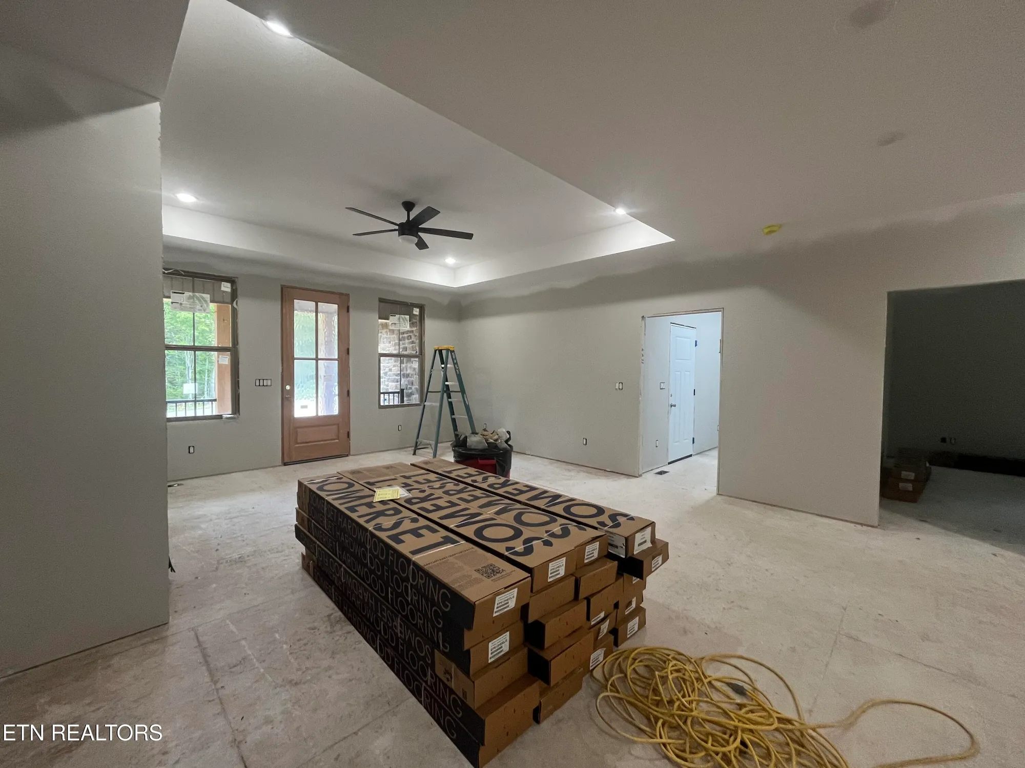 Property Slideshow image 31 of 36 | 382 st george dr, Crossville, TN, 38571