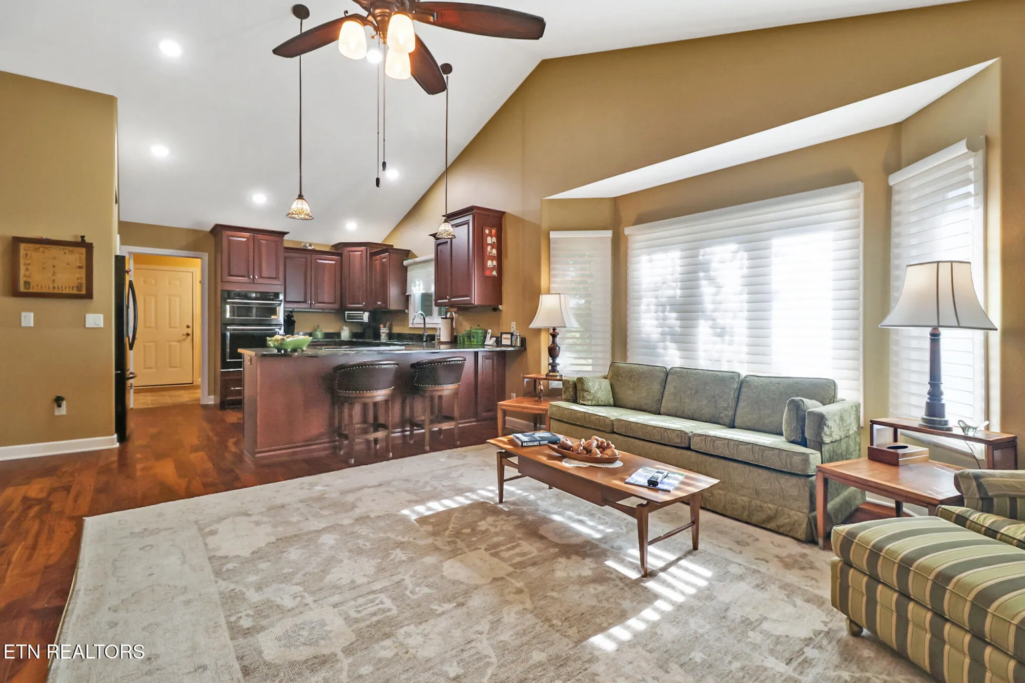 Property Slideshow image 18 of 48 | 104 hickory ridge ln, Crossville, TN, 38558