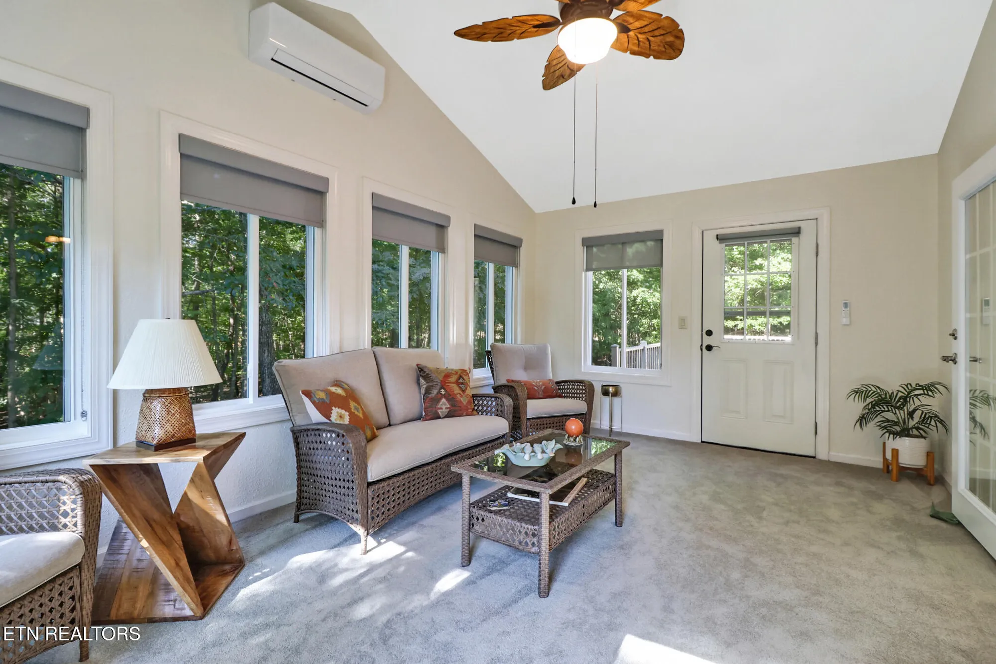 Property Slideshow image 17 of 48 | 104 hickory ridge ln, Crossville, TN, 38558