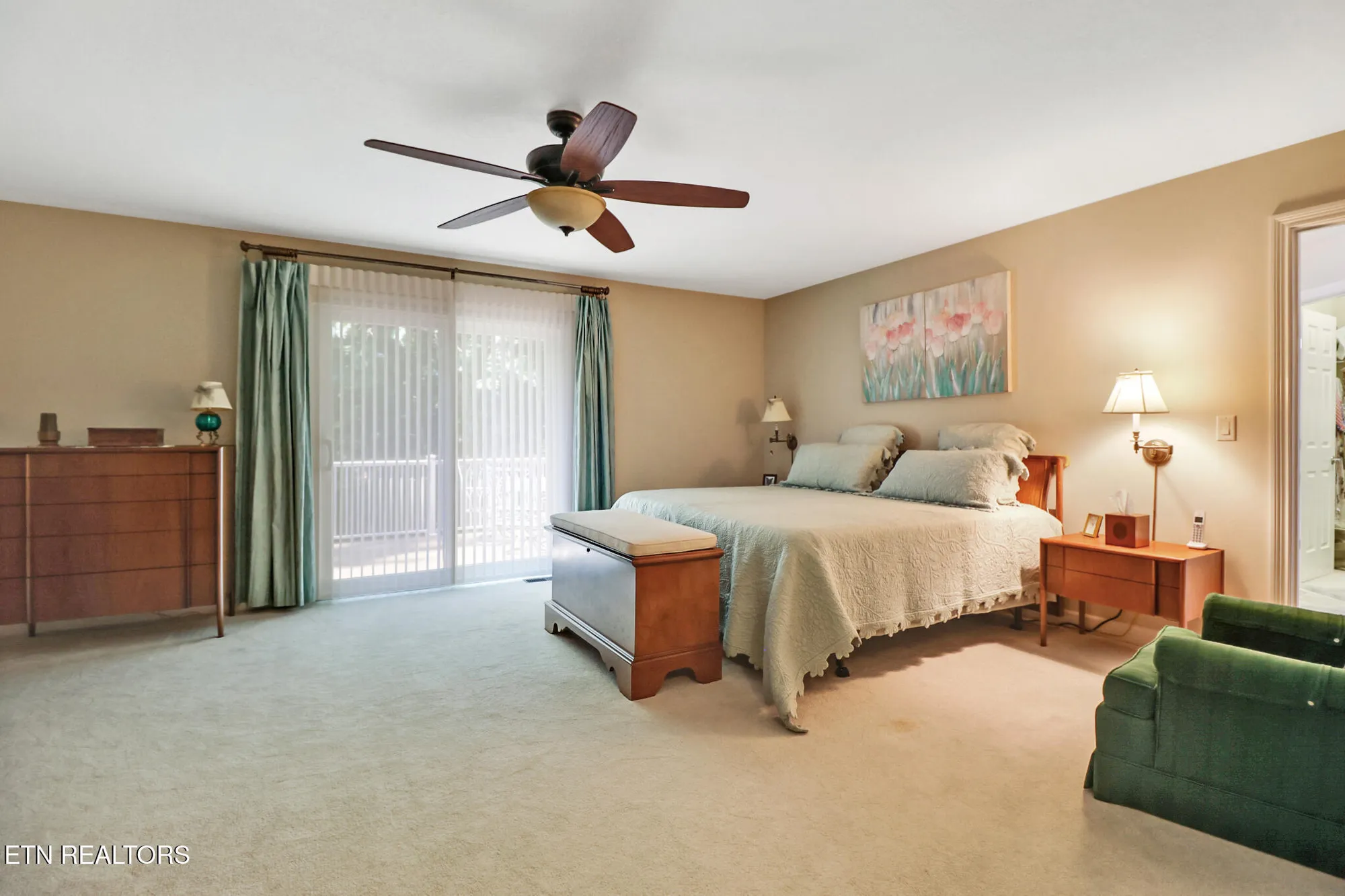 Property Slideshow image 24 of 48 | 104 hickory ridge ln, Crossville, TN, 38558