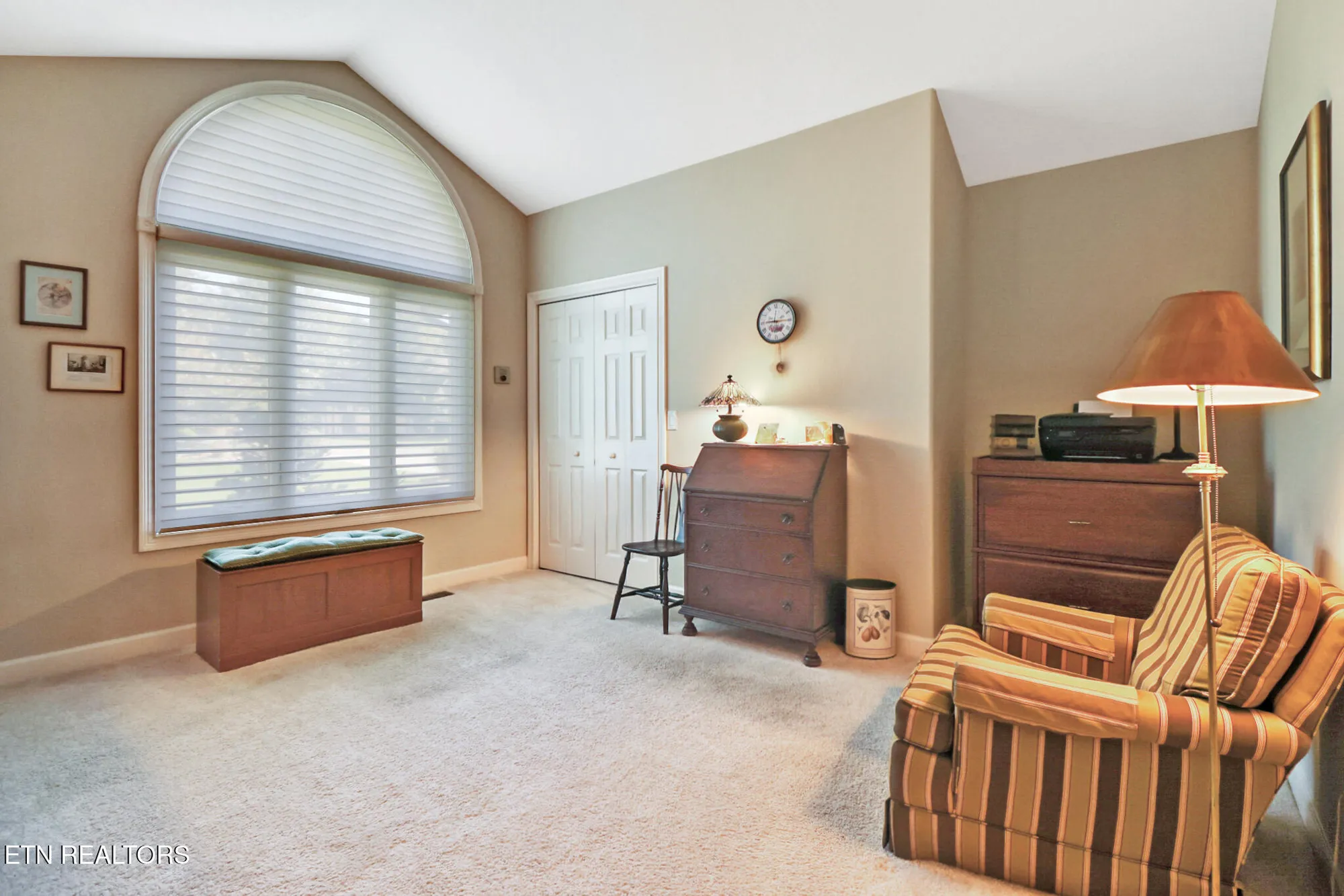 Property Slideshow image 30 of 48 | 104 hickory ridge ln, Crossville, TN, 38558