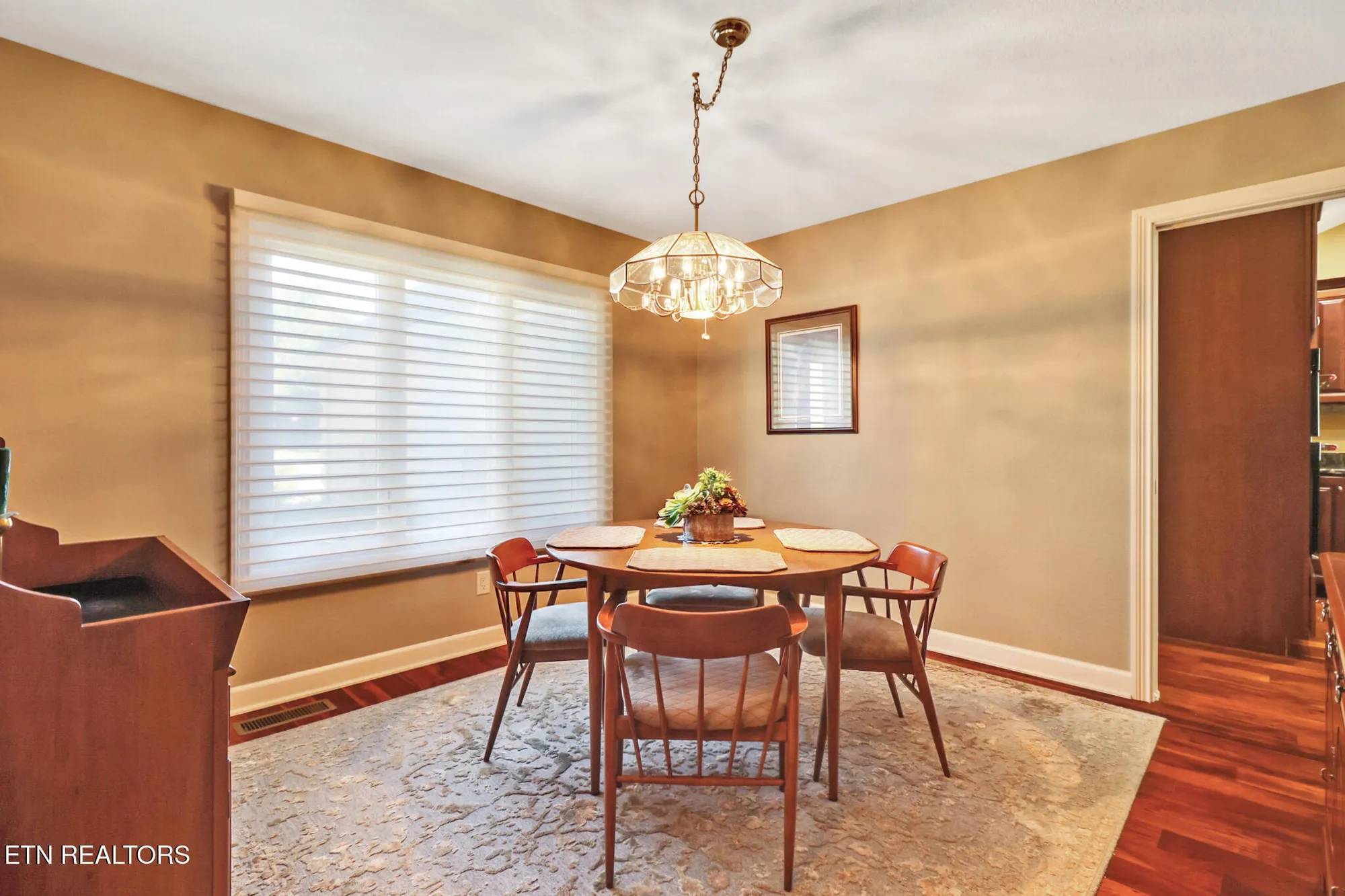 Property Slideshow image 10 of 48 | 104 hickory ridge ln, Crossville, TN, 38558