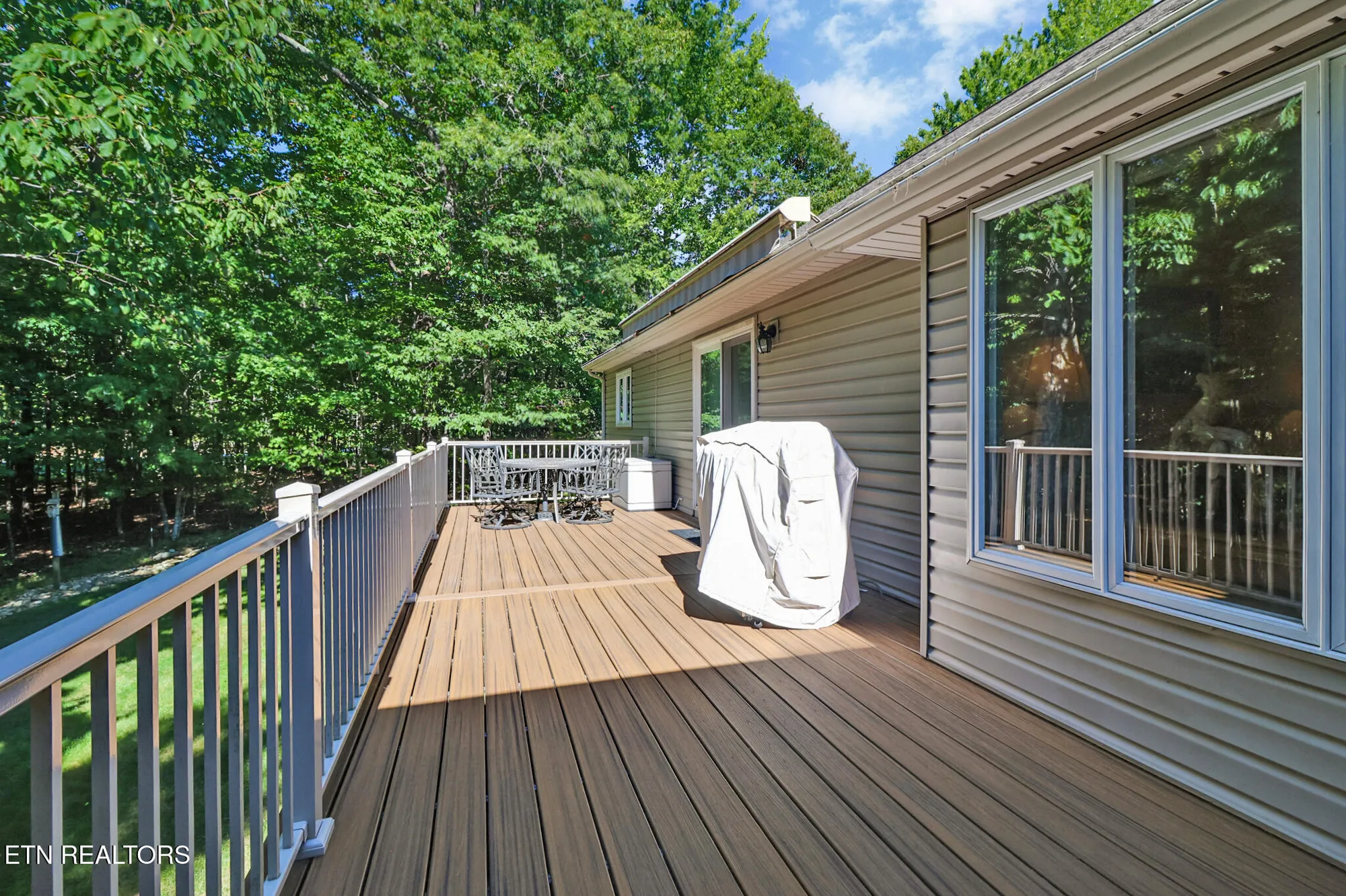 Property Slideshow image 41 of 48 | 104 hickory ridge ln, Crossville, TN, 38558