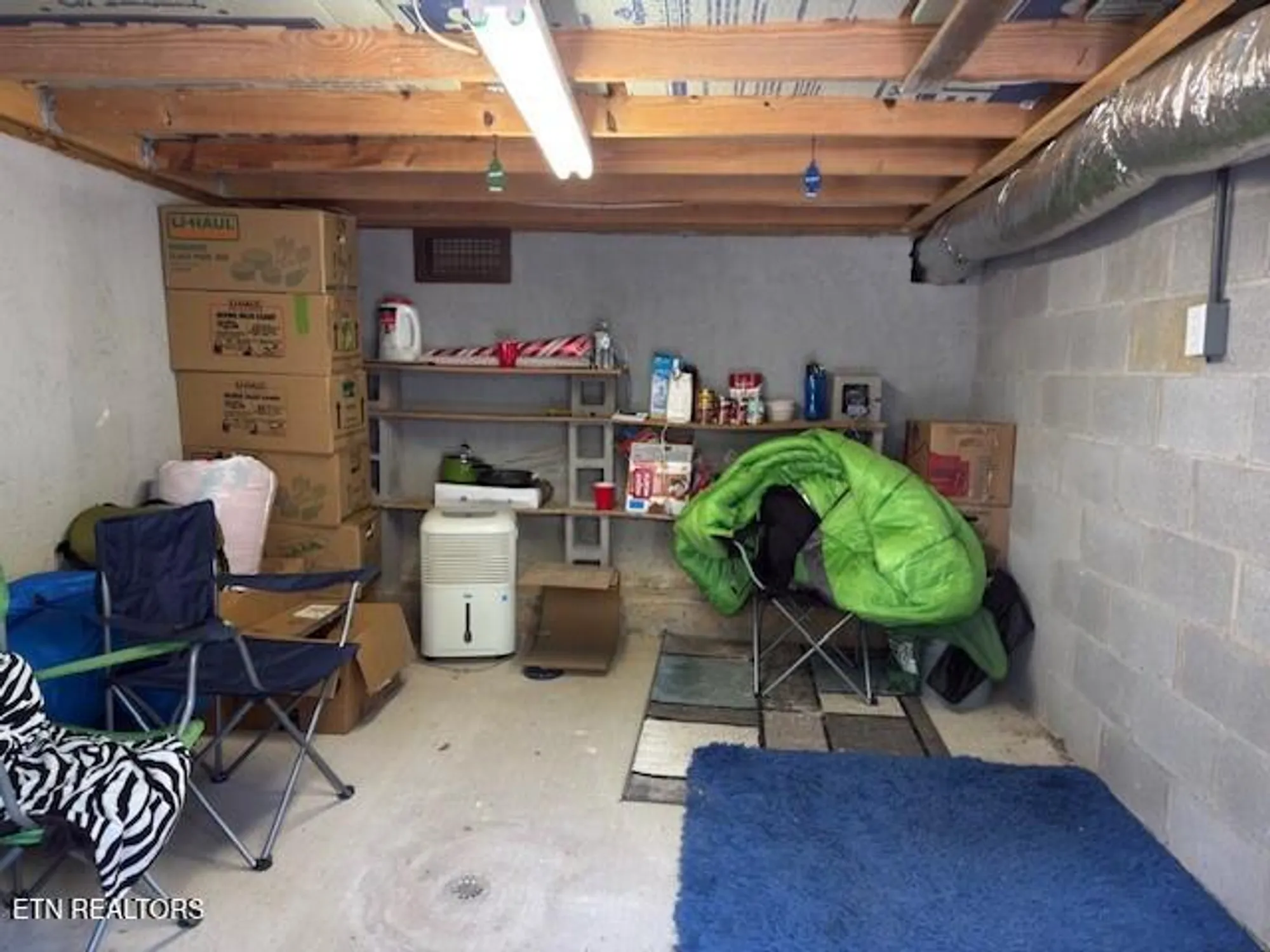 Property Slideshow image 37 of 38 | 21 rolling green ct, Crossville, TN, 38558