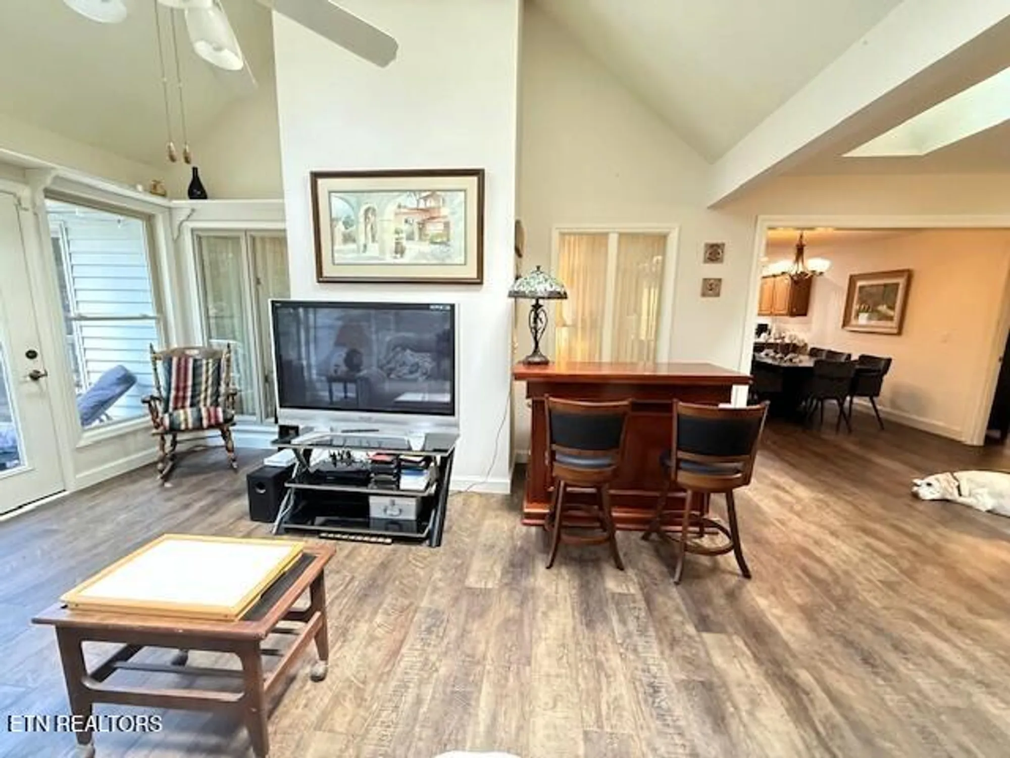 Property Slideshow image 15 of 38 | 21 rolling green ct, Crossville, TN, 38558