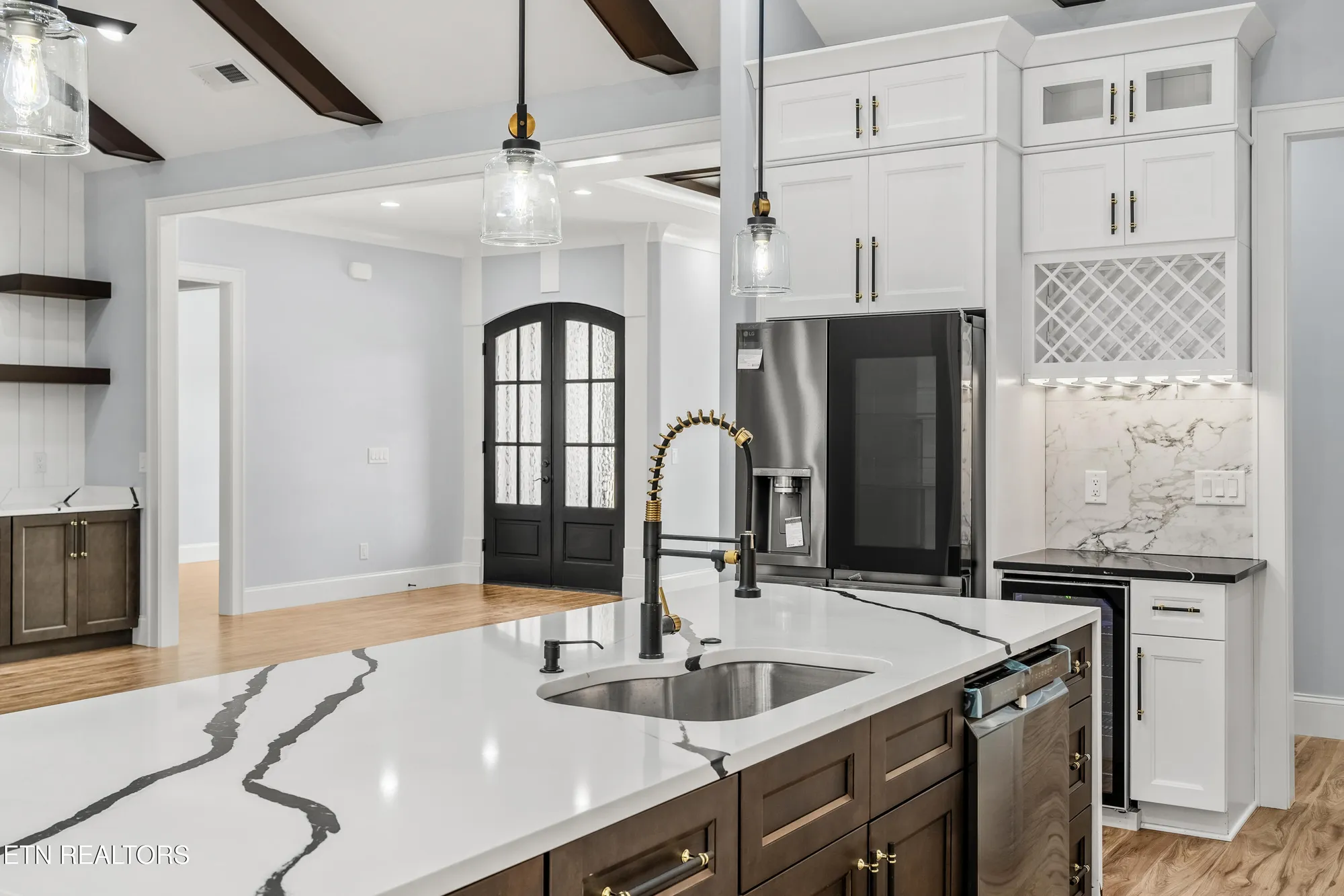 Property Slideshow image 17 of 52 | 222 yona way, Loudon, TN, 37774