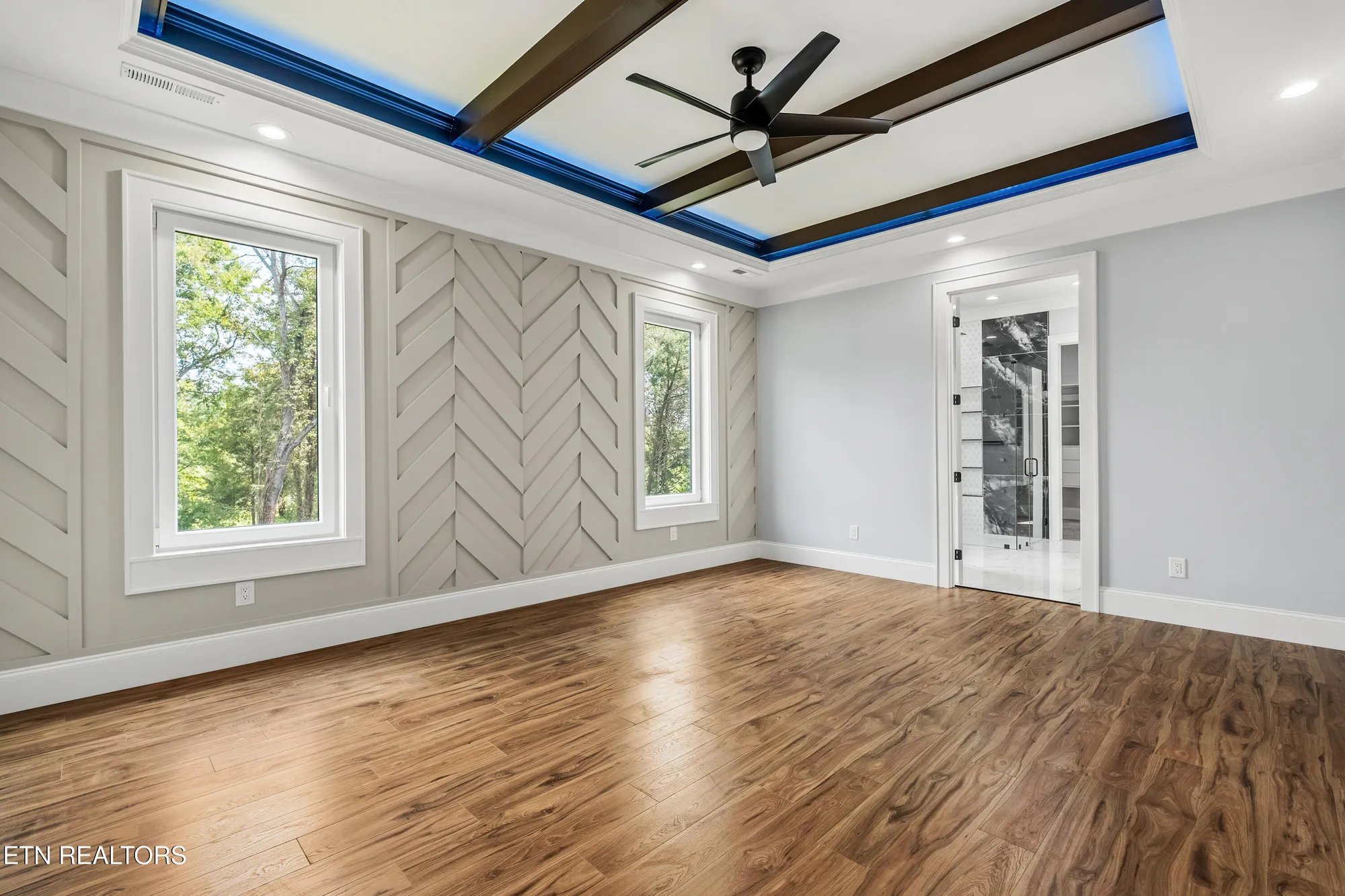 Property Slideshow image 32 of 52 | 222 yona way, Loudon, TN, 37774