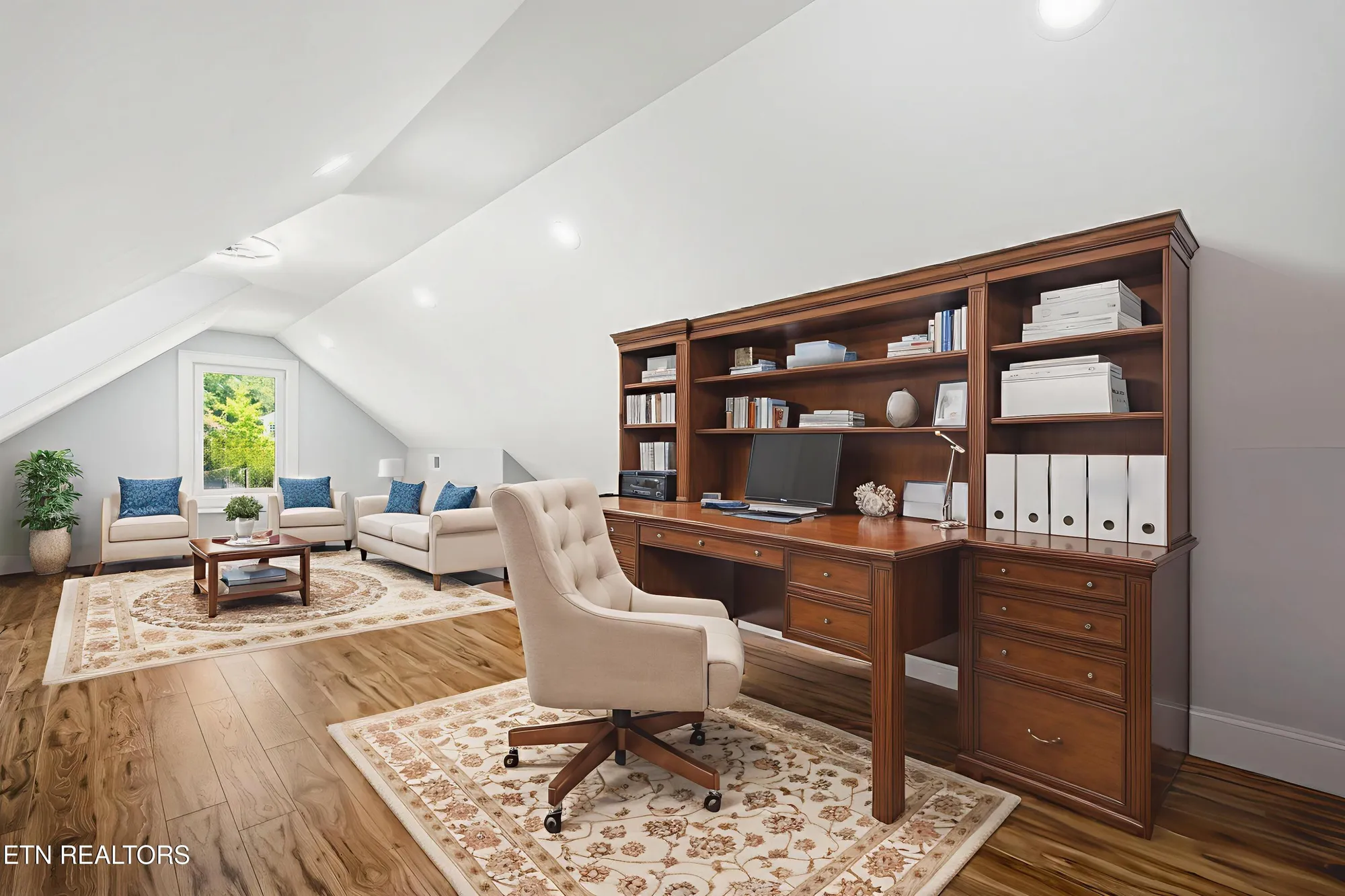 Property Slideshow image 36 of 52 | 222 yona way, Loudon, TN, 37774