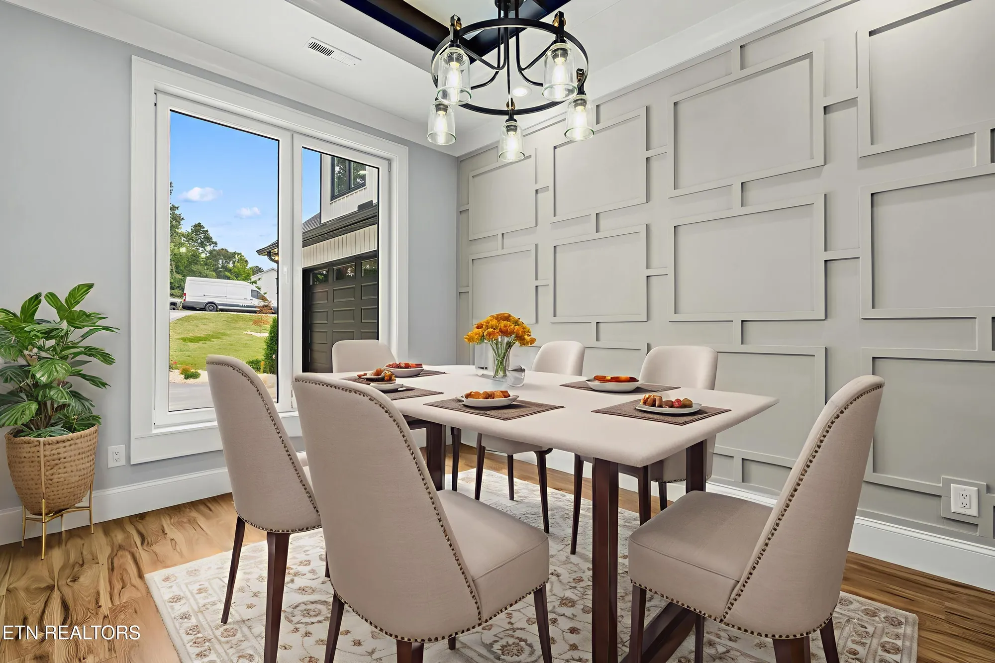 Property Slideshow image 8 of 52 | 222 yona way, Loudon, TN, 37774