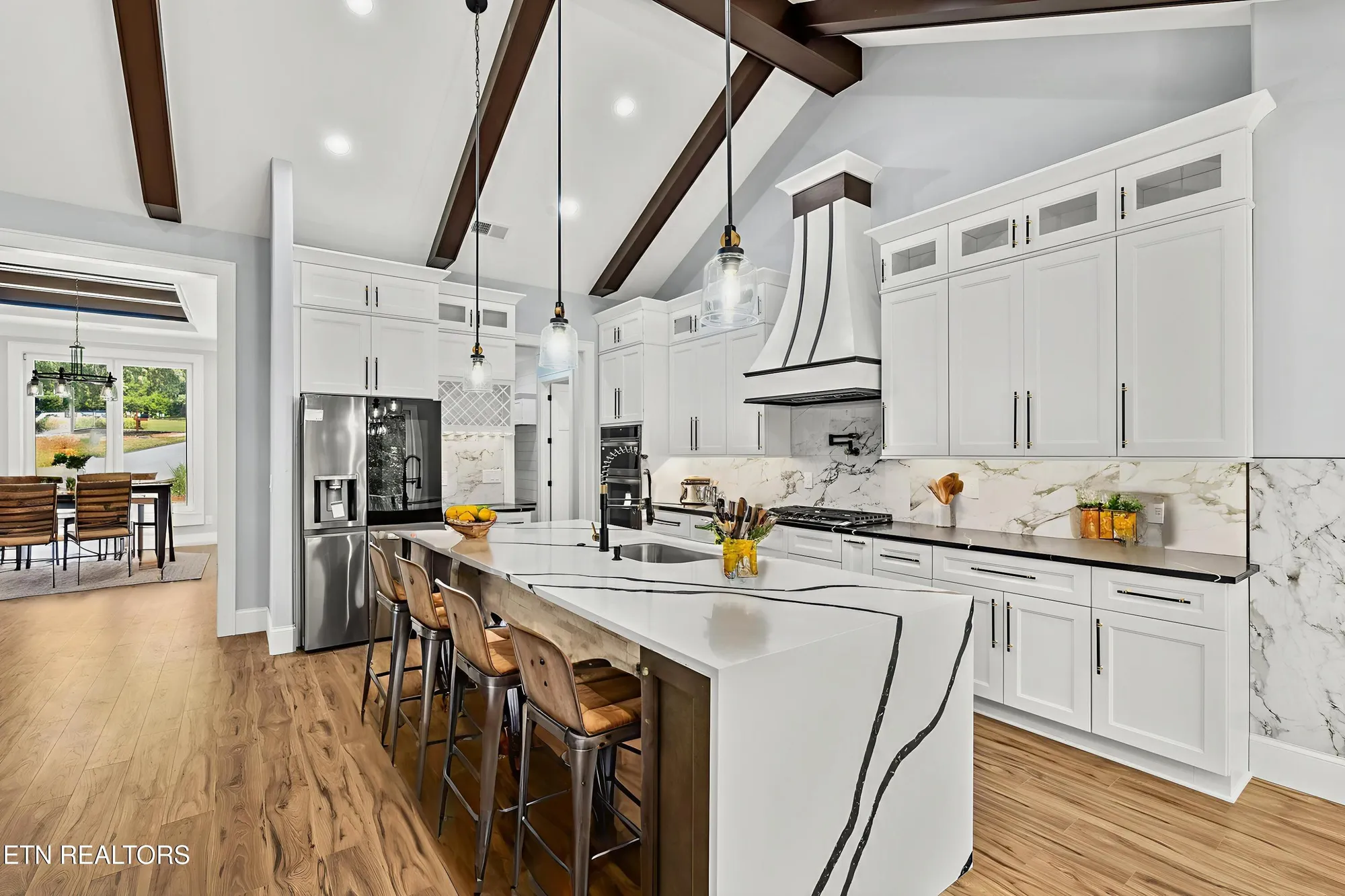 Property Slideshow image 15 of 52 | 222 yona way, Loudon, TN, 37774