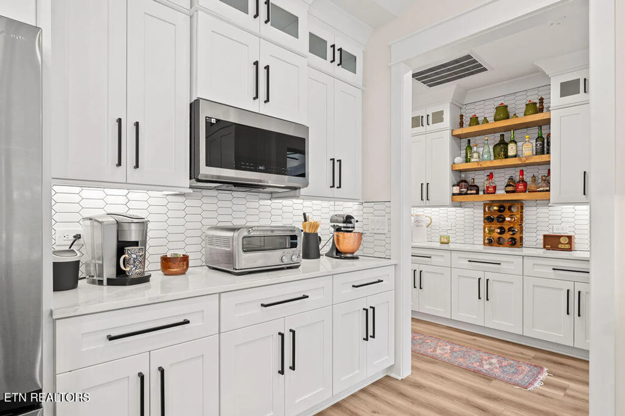 Property Slideshow image 13 of 44 | 213 nuhya trce, Loudon, TN, 37774