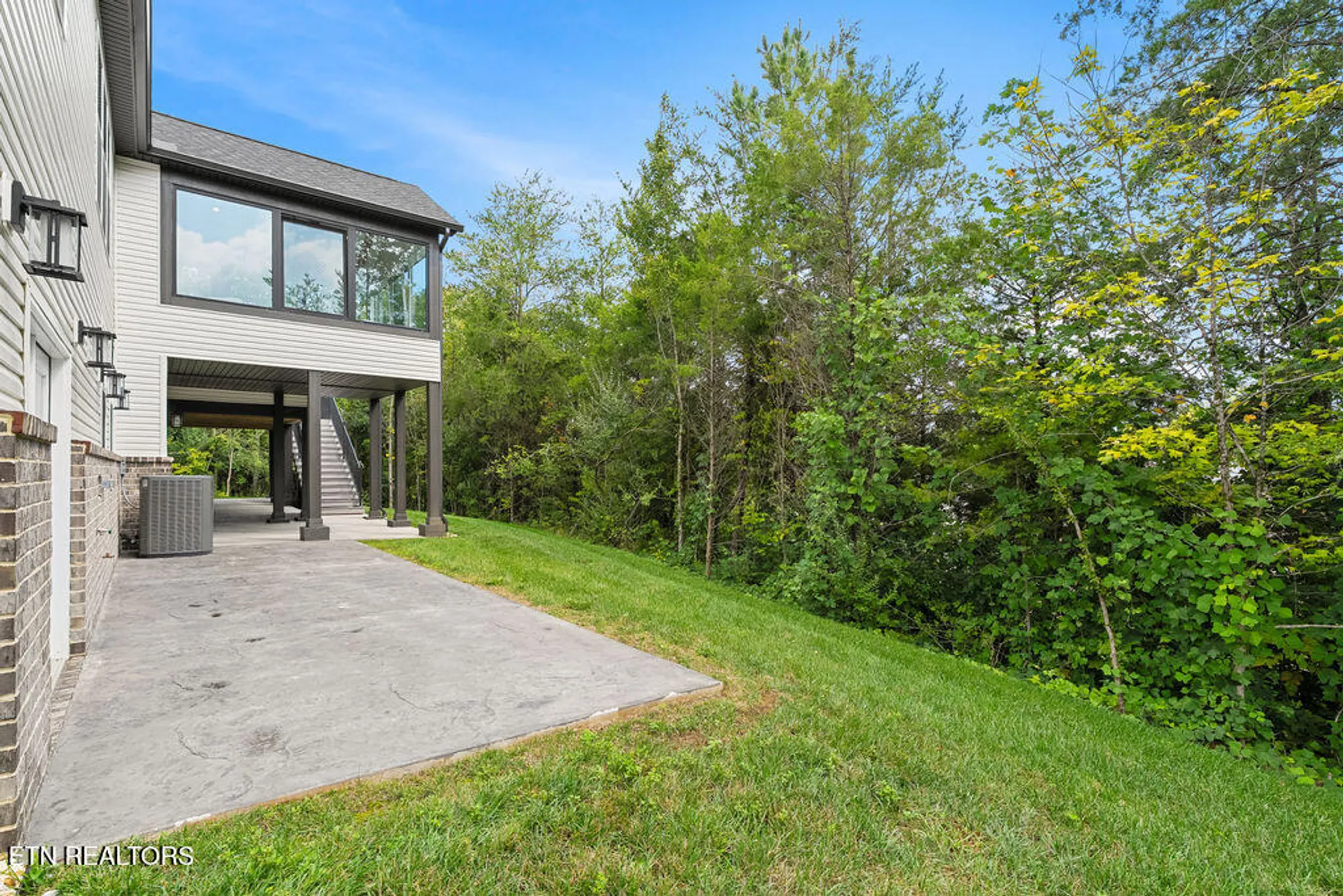 Property Slideshow image 31 of 44 | 213 nuhya trce, Loudon, TN, 37774