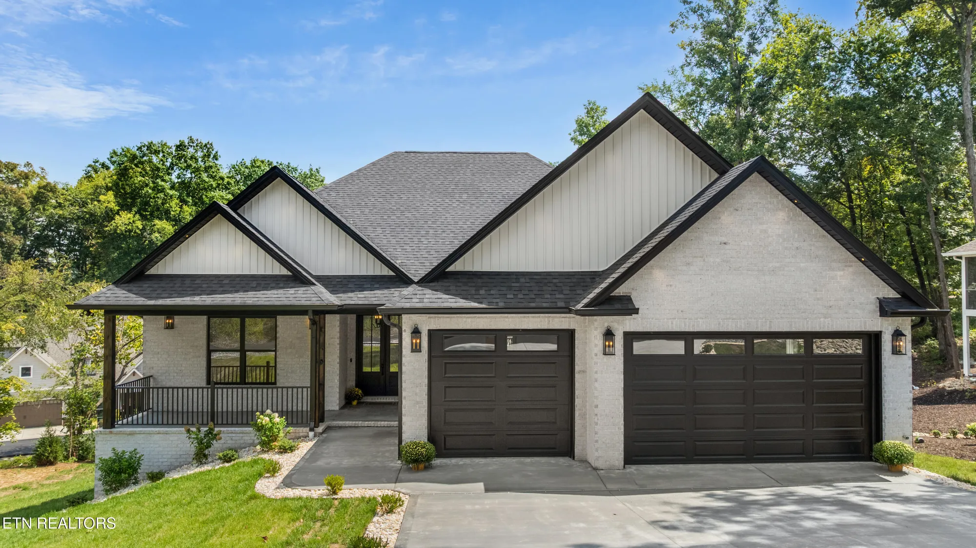 Property Slideshow image 1 of 46 | 118 nuhya way, Loudon, TN, 37774