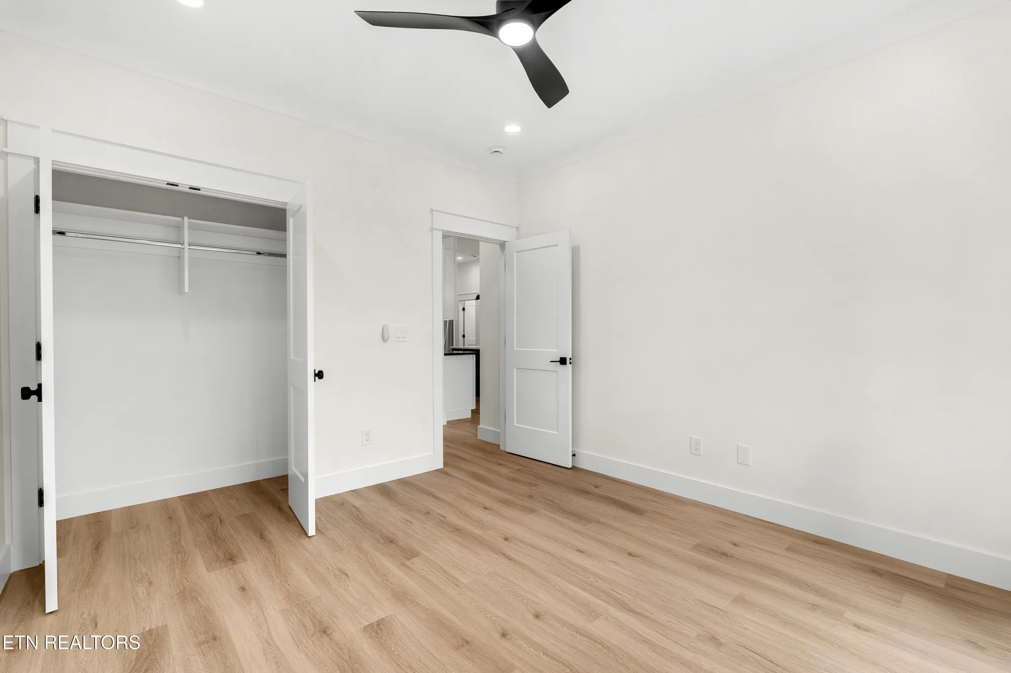Property Slideshow image 34 of 46 | 118 nuhya way, Loudon, TN, 37774