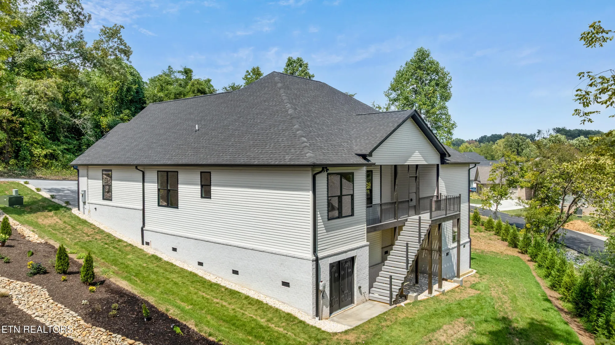 Property Slideshow image 43 of 46 | 118 nuhya way, Loudon, TN, 37774
