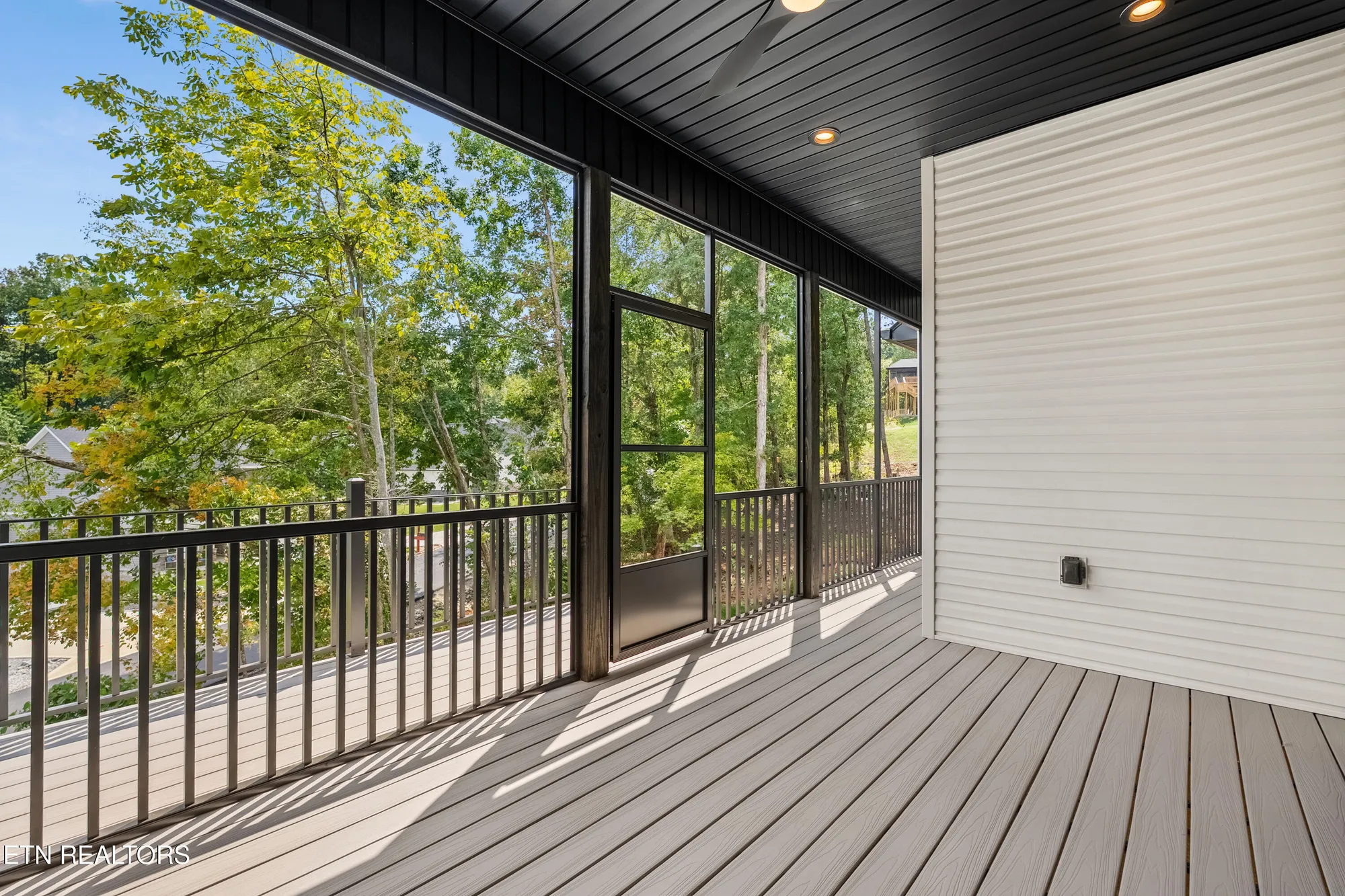 Property Slideshow image 41 of 46 | 118 nuhya way, Loudon, TN, 37774