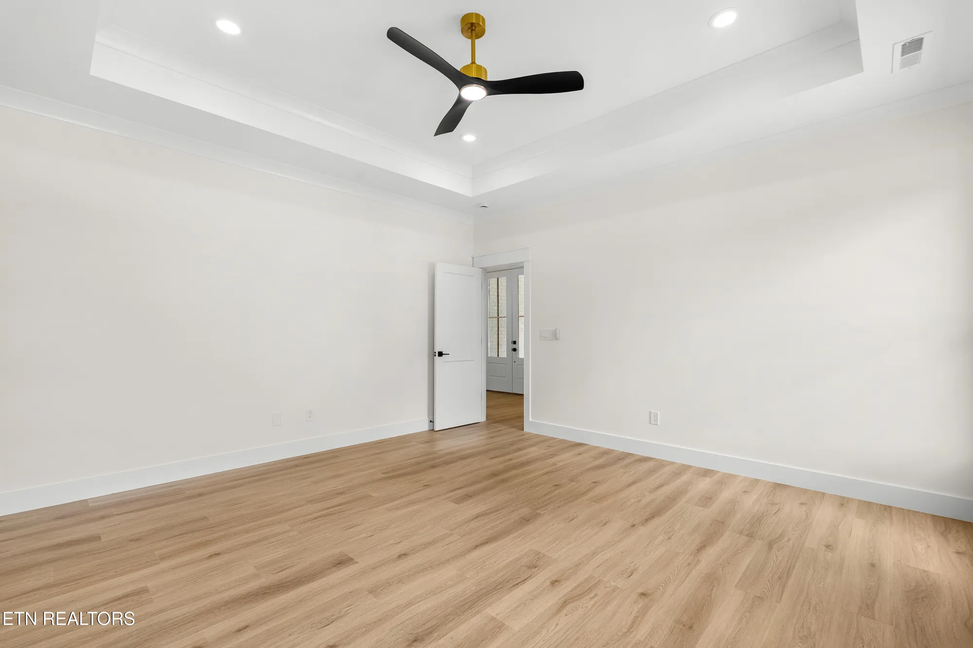 Property Slideshow image 25 of 46 | 118 nuhya way, Loudon, TN, 37774