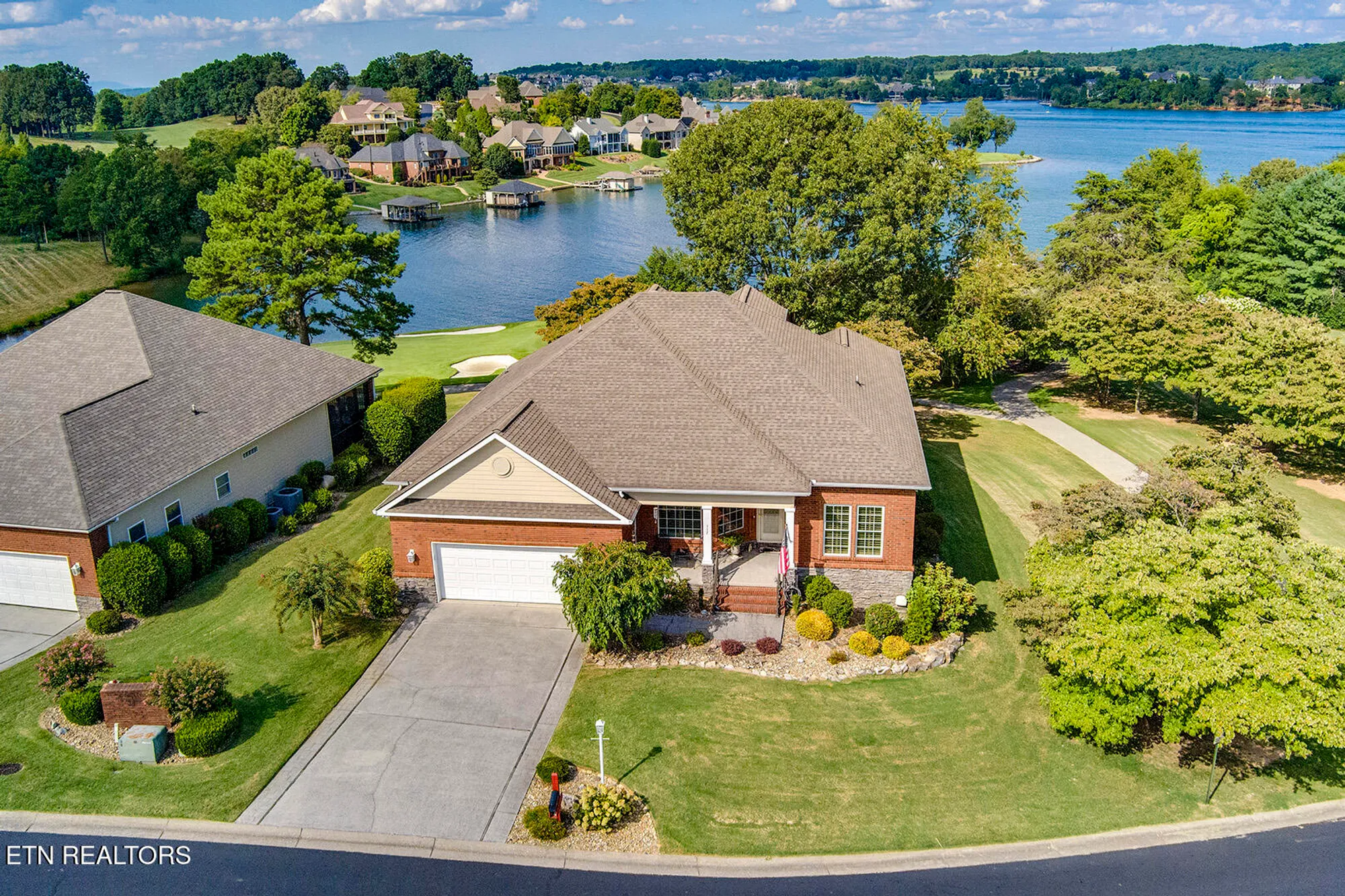 Property Slideshow image 2 of 62 | 117 canaly ln, Loudon, TN, 37774