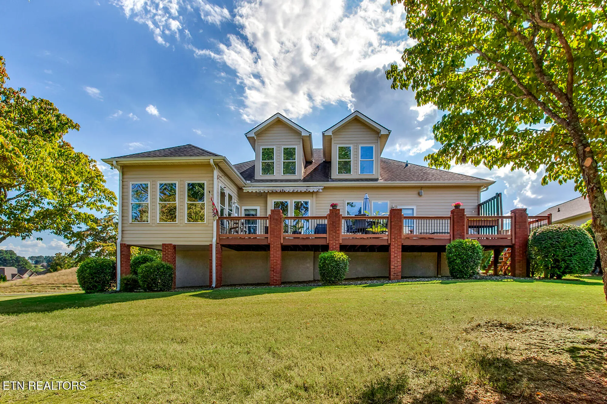 Property Slideshow image 51 of 62 | 117 canaly ln, Loudon, TN, 37774