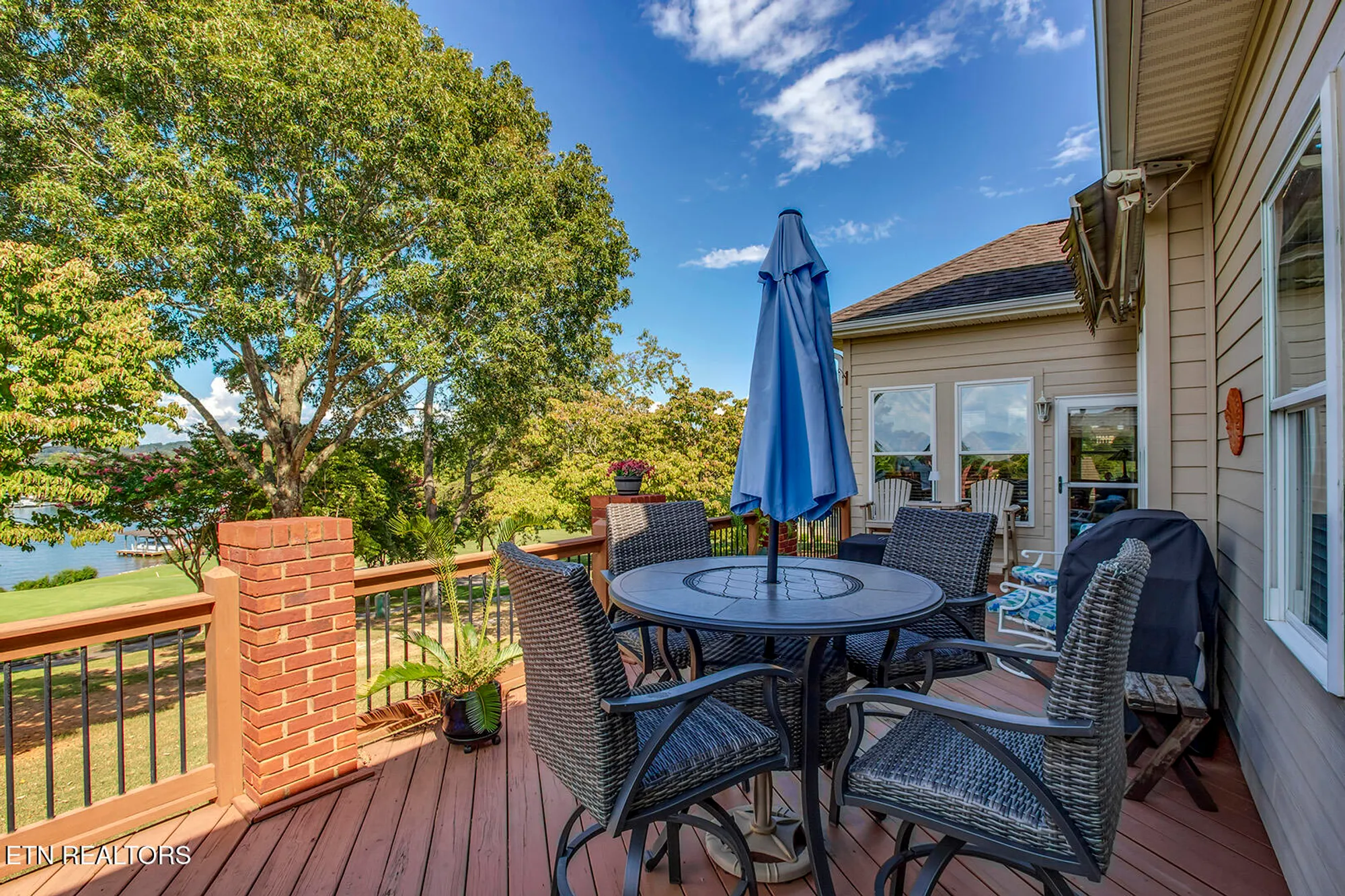 Property Slideshow image 13 of 62 | 117 canaly ln, Loudon, TN, 37774