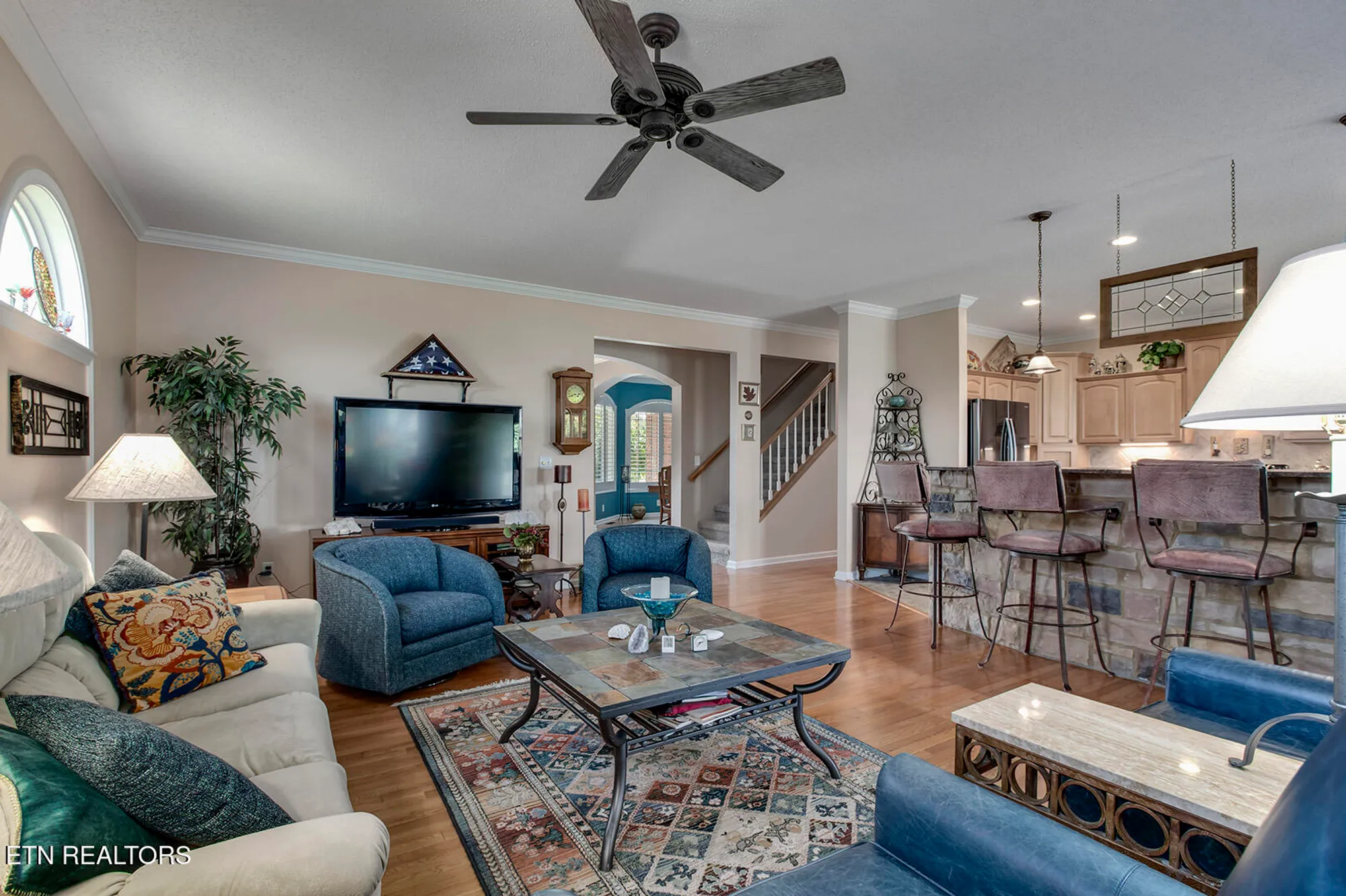 Property Slideshow image 15 of 62 | 117 canaly ln, Loudon, TN, 37774