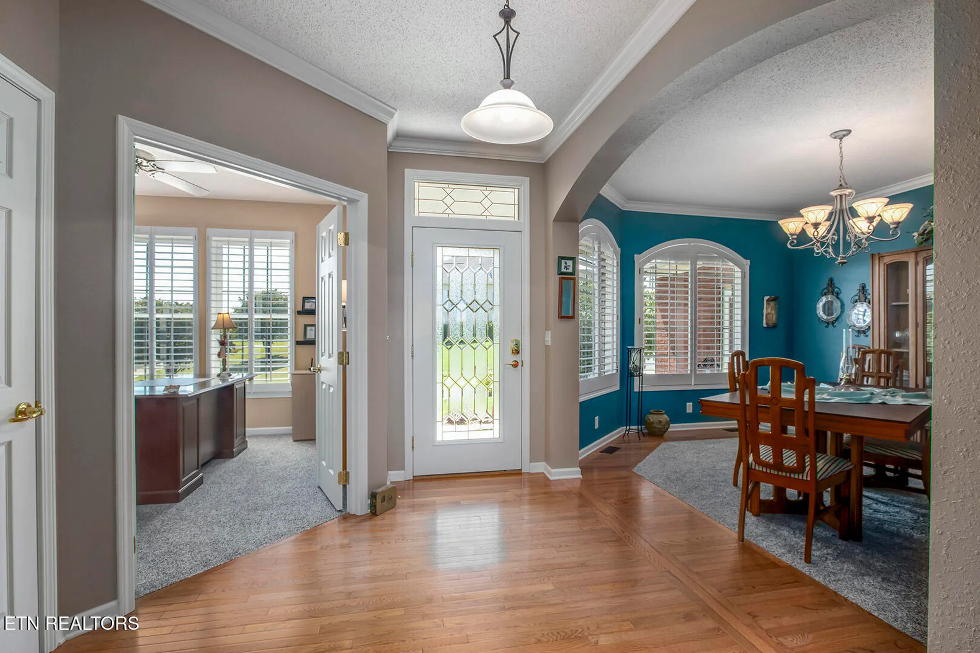 Property Slideshow image 22 of 62 | 117 canaly ln, Loudon, TN, 37774