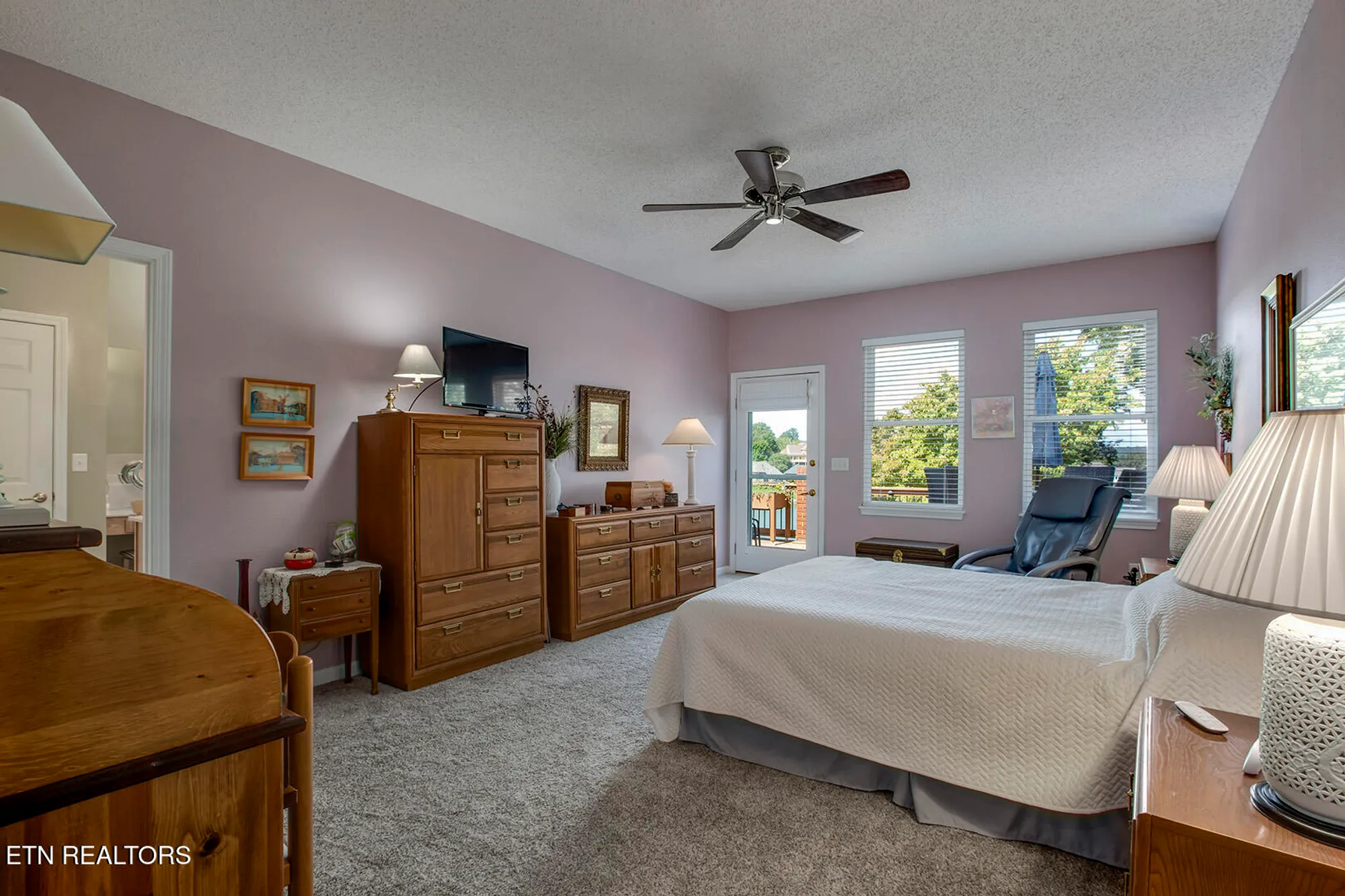 Property Slideshow image 29 of 62 | 117 canaly ln, Loudon, TN, 37774