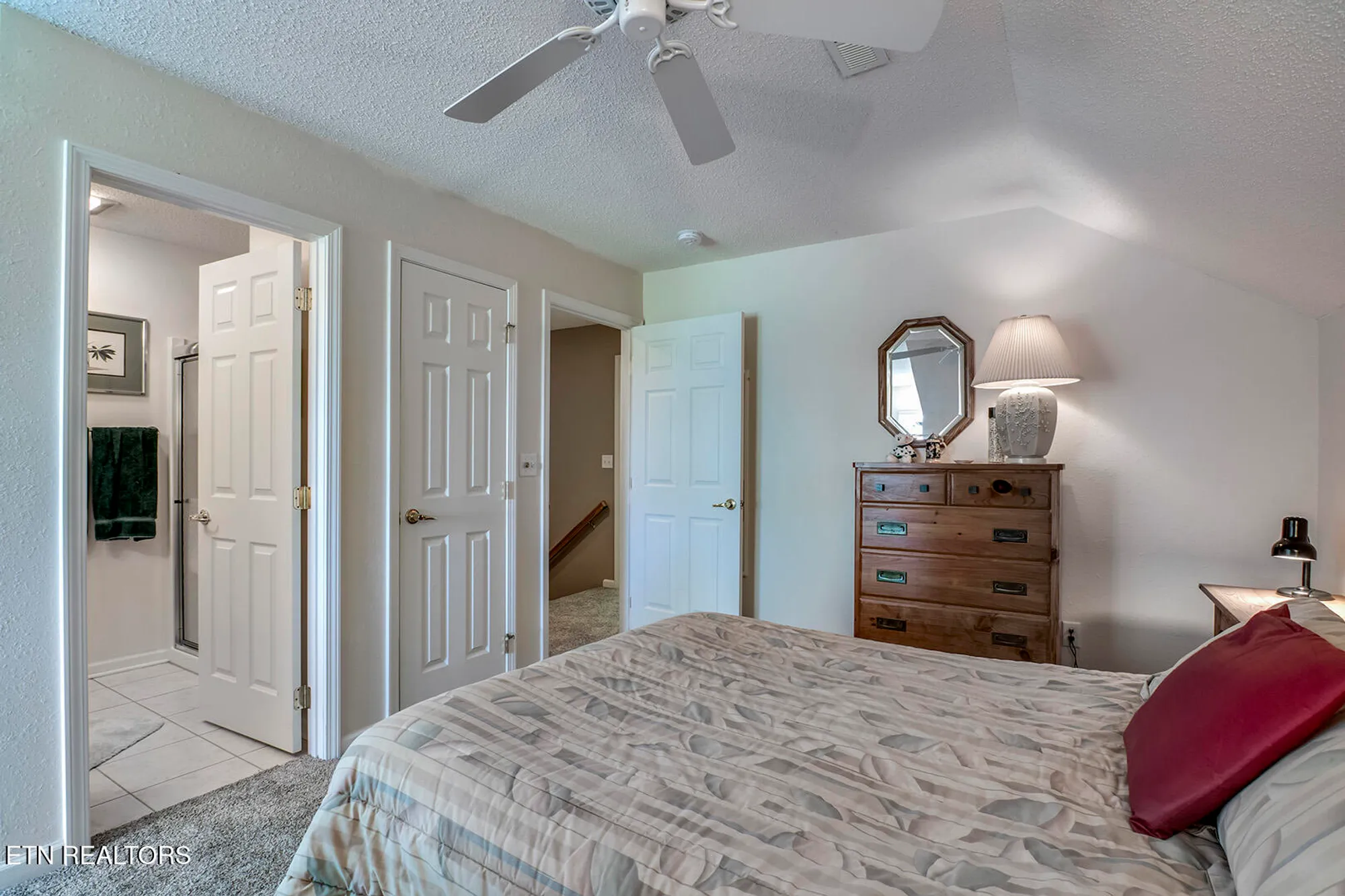 Property Slideshow image 45 of 62 | 117 canaly ln, Loudon, TN, 37774