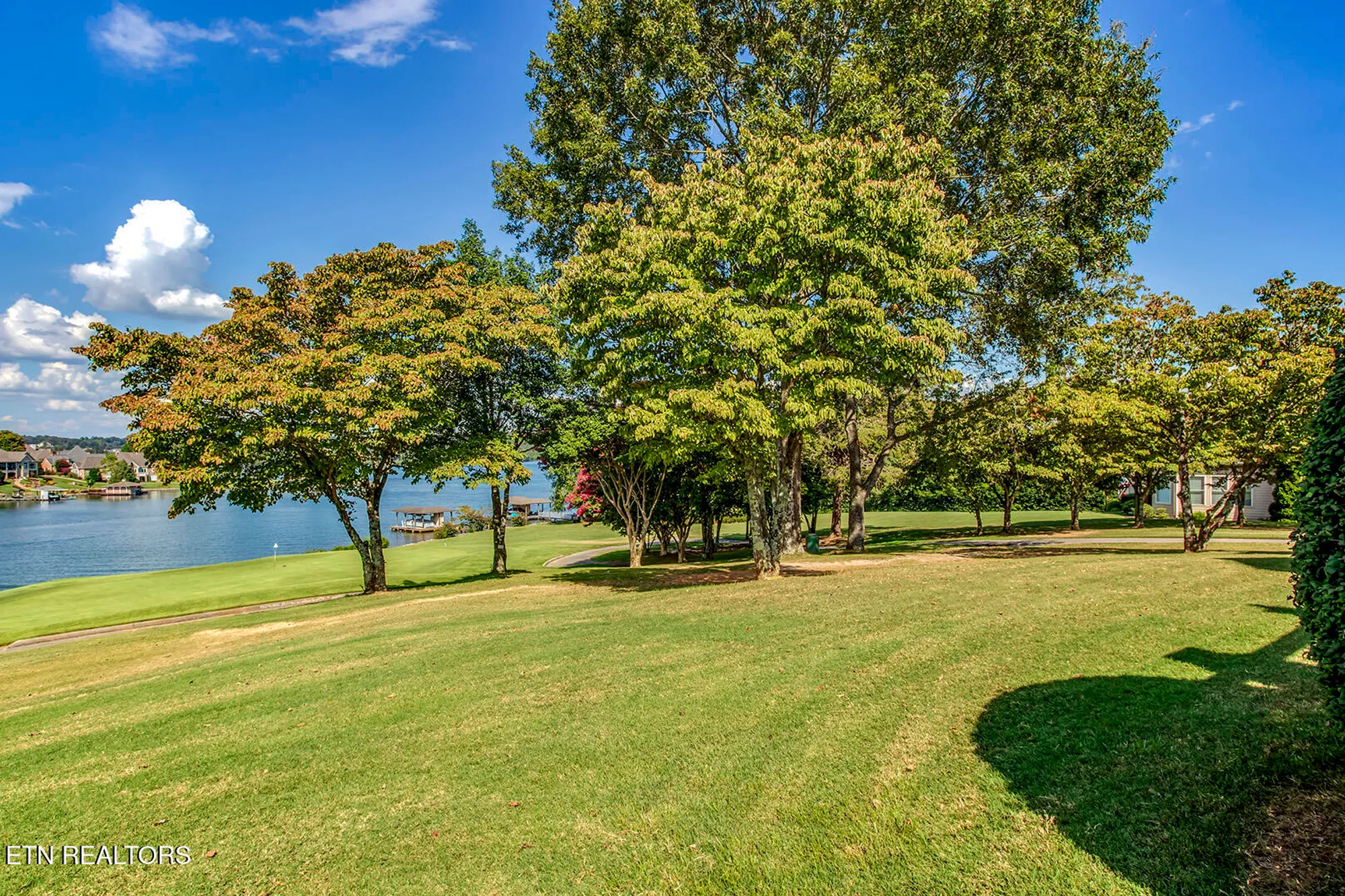 Property Slideshow image 50 of 62 | 117 canaly ln, Loudon, TN, 37774