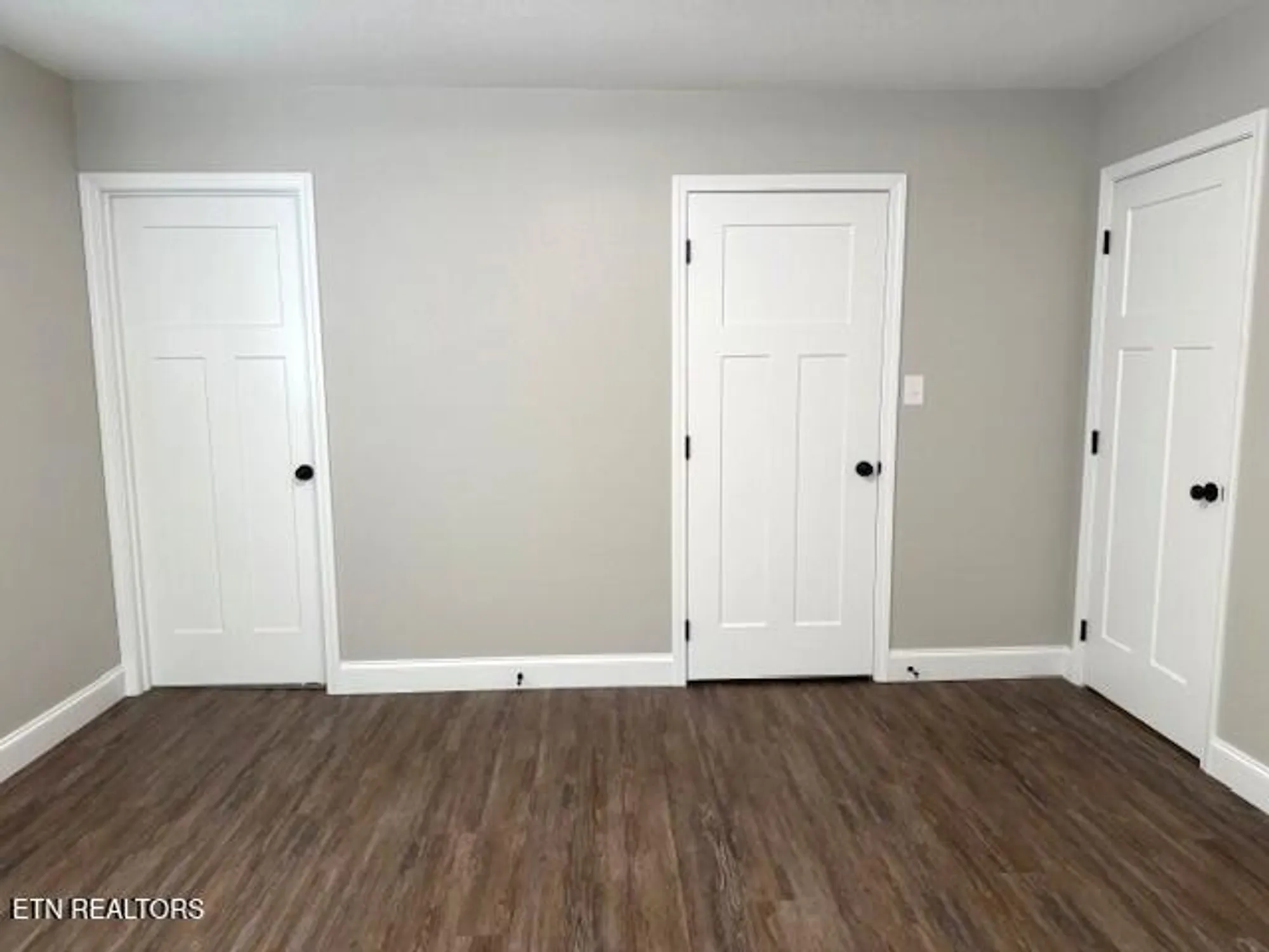 Property Slideshow image 22 of 31 | 506 snead dr, Crossville, TN, 38558